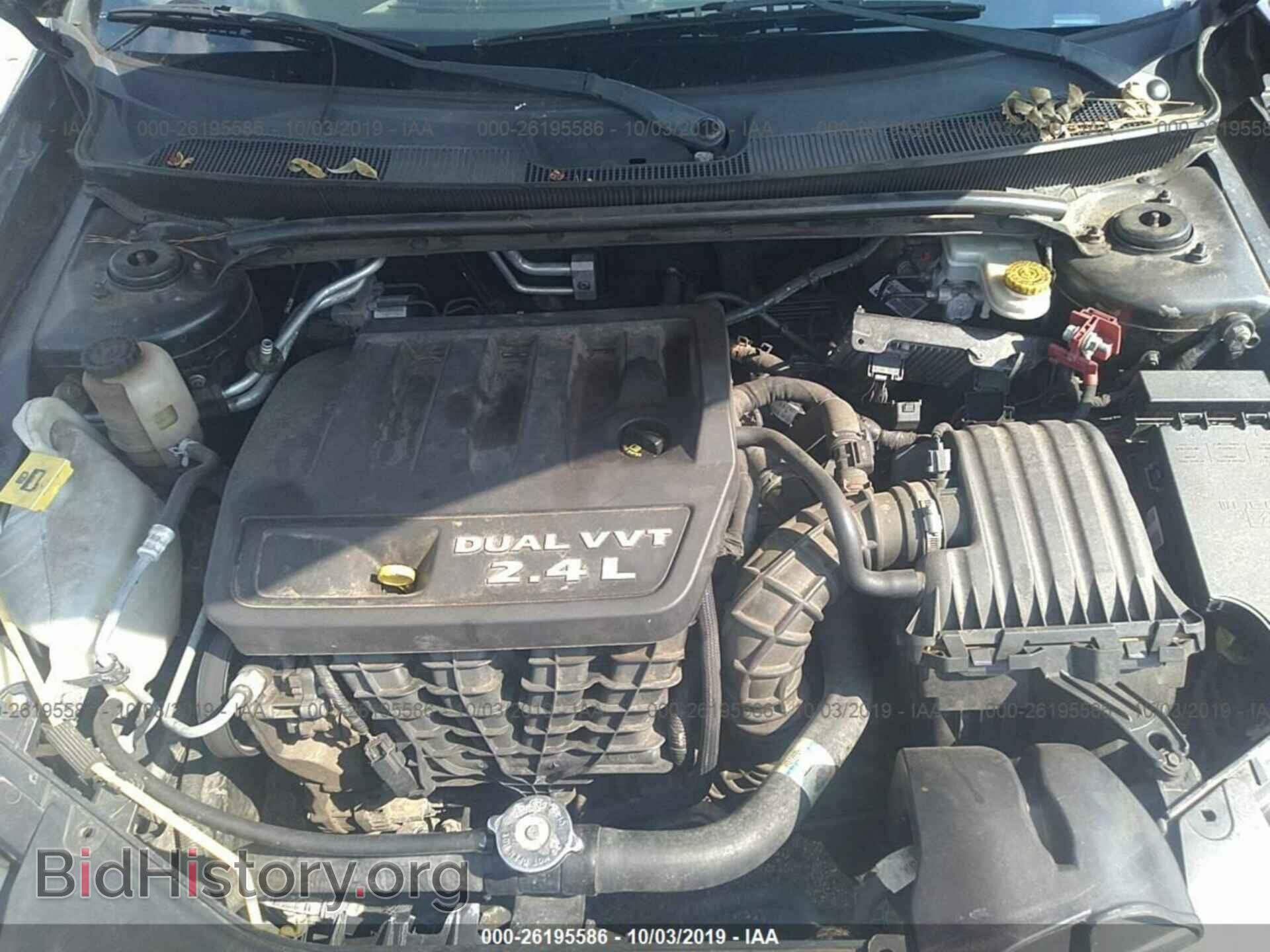 2012 CHRYSLER 200 - VIN: 1C3CCBBBXCN138963 - Фото 10