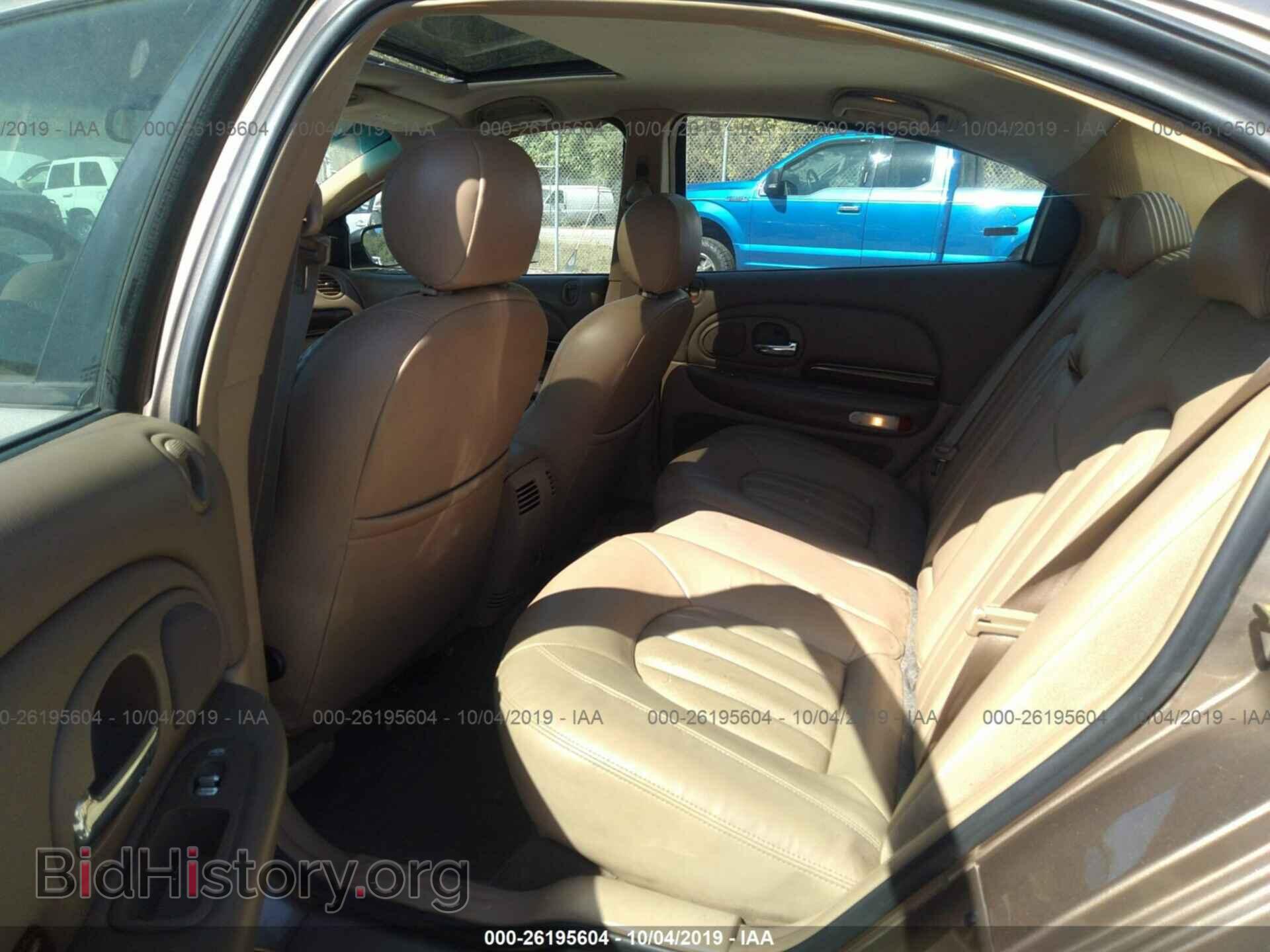 2000 CHRYSLER 300M - VIN: 2C3HE66G8YH382012 - Photo 8