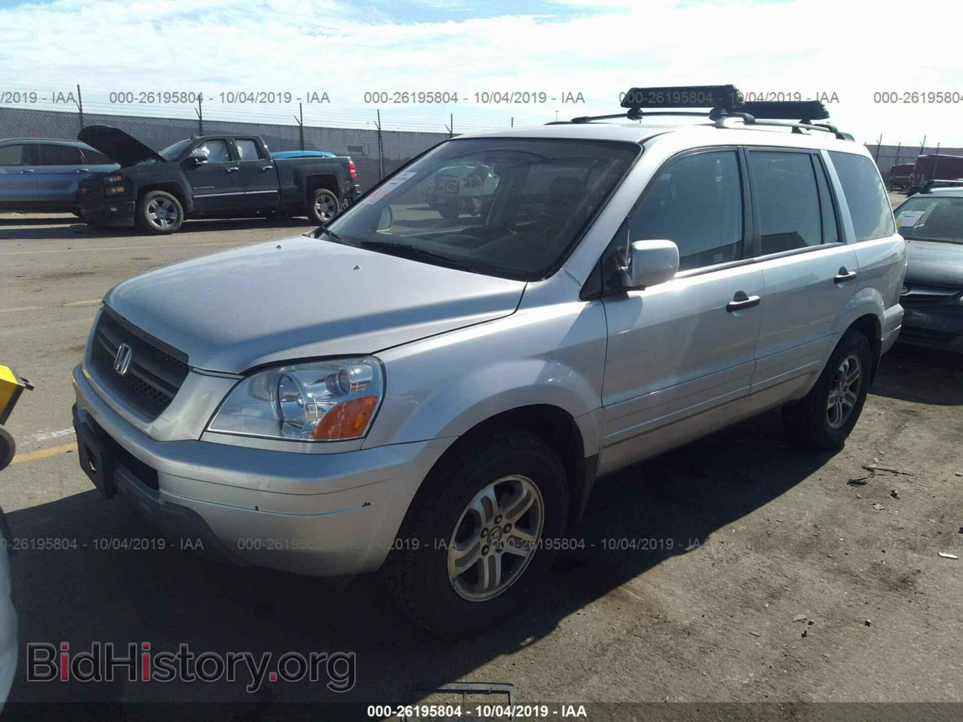 2005 HONDA PILOT - VIN: 5FNYF18425B042371 - Фото 2