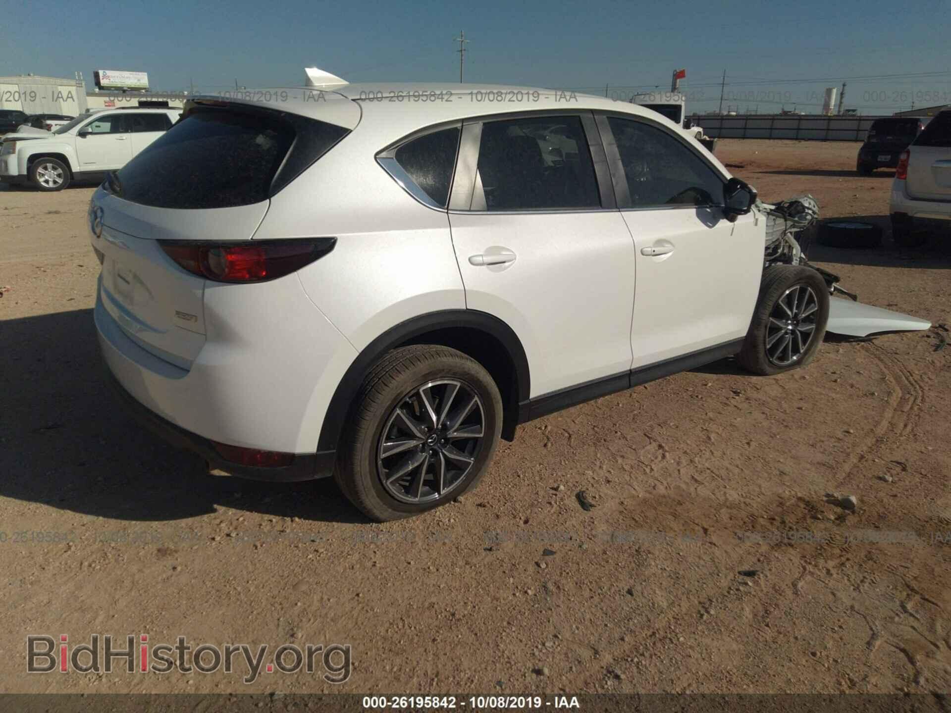 2018 MAZDA CX-5 - VIN: JM3KFACM4J0470228 - Фото 4