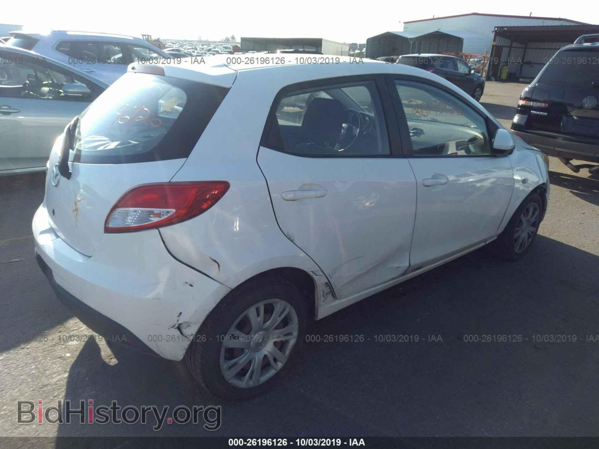2011 MAZDA MAZDA2 - VIN: JM1DE1HY5B0124206 - Фото 4