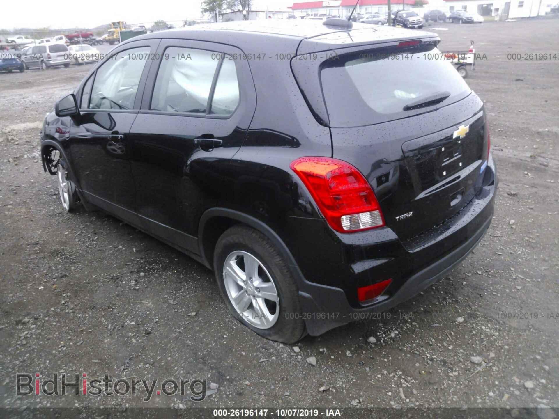 2019 CHEVROLET TRAX - VIN: 3GNCJKSB3KL270115 - Photo 3