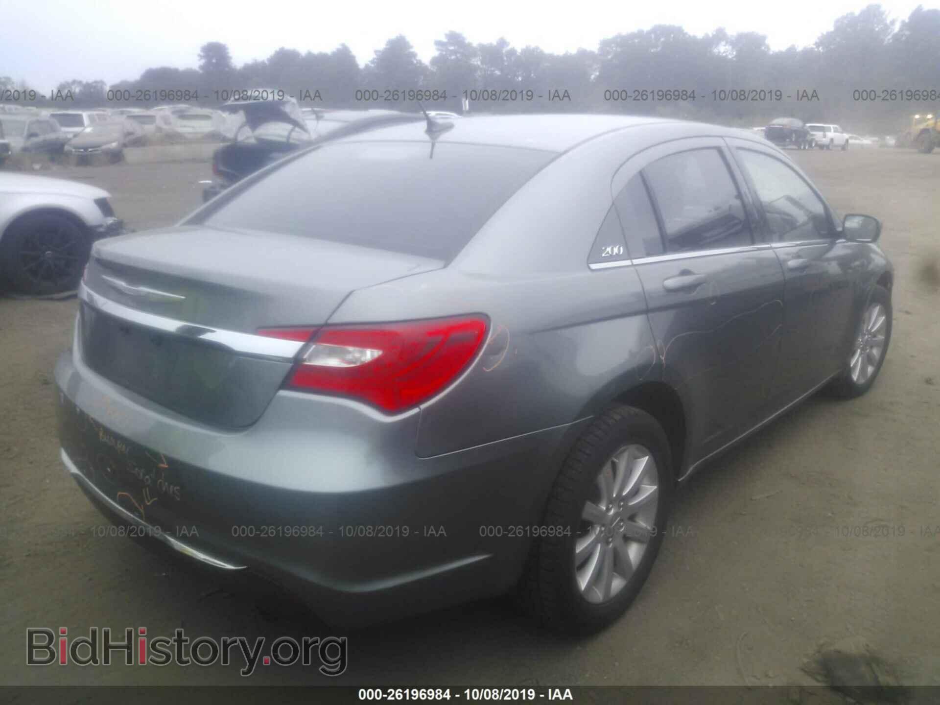 2011 CHRYSLER 200 - VIN: 1C3BC1FB2BN604254 - Фото 4