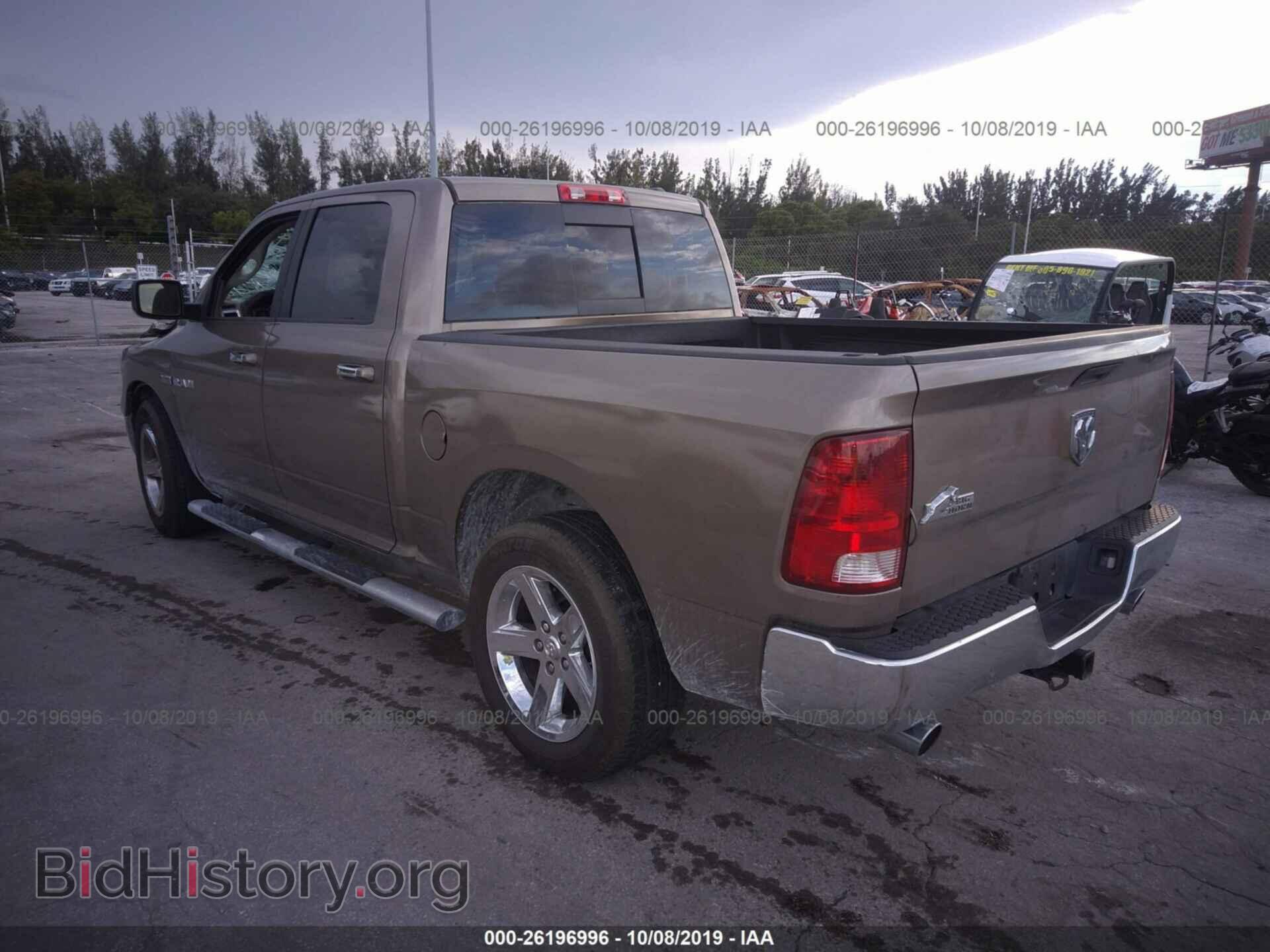 2010 DODGE RAM 1500 - VIN: 1D7RB1CTXAS235806 - Фото 3
