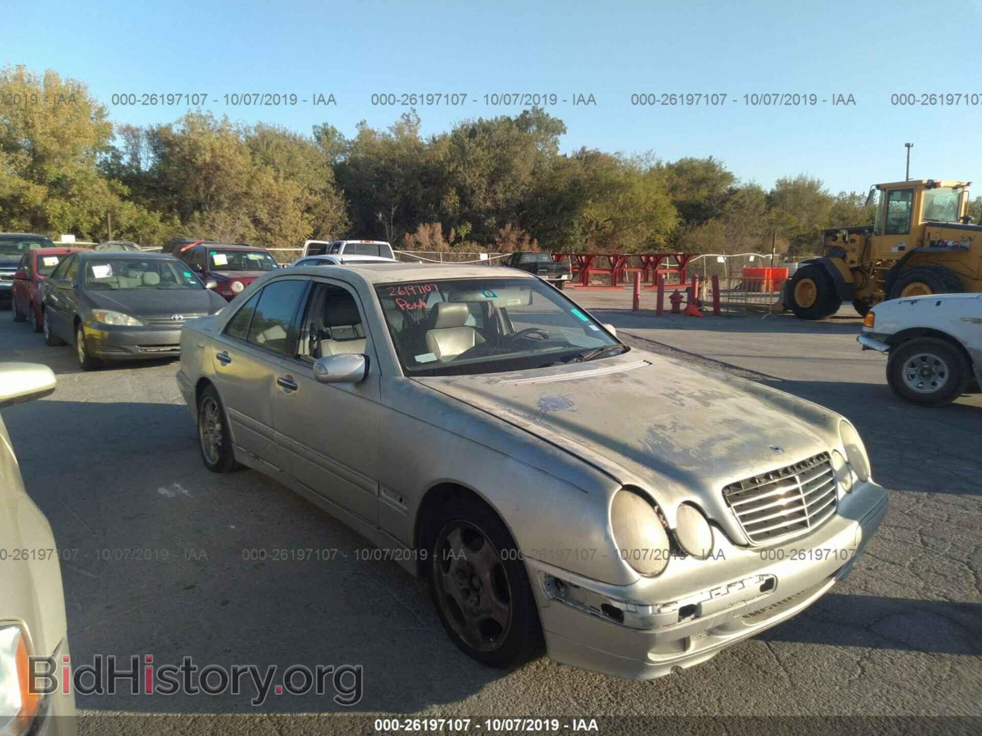 Фотография WDBJF70J1YB126144 - MERCEDES-BENZ E 2000