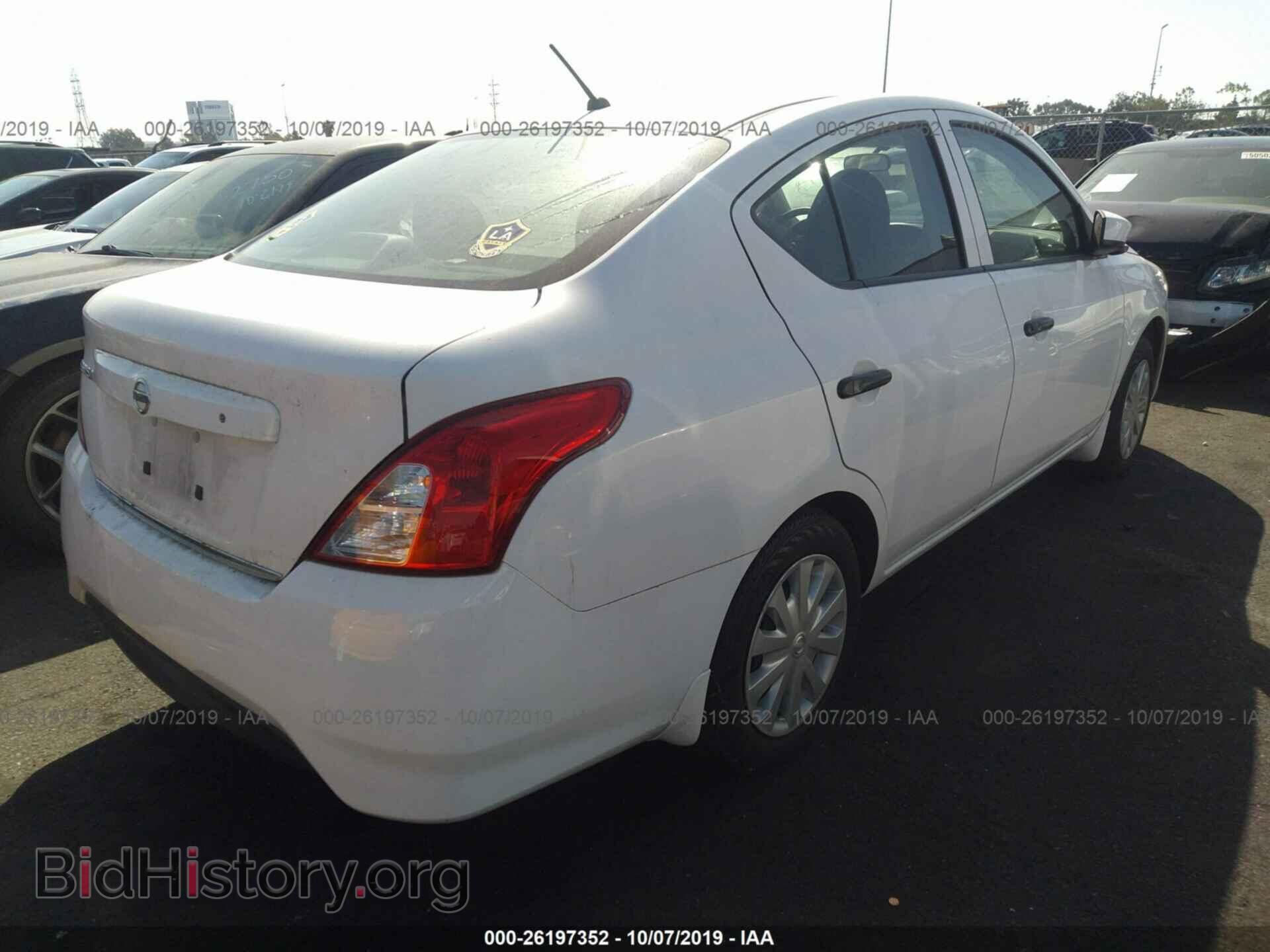 2017 NISSAN VERSA - VIN: 3N1CN7AP1HL812007 - Фото 4