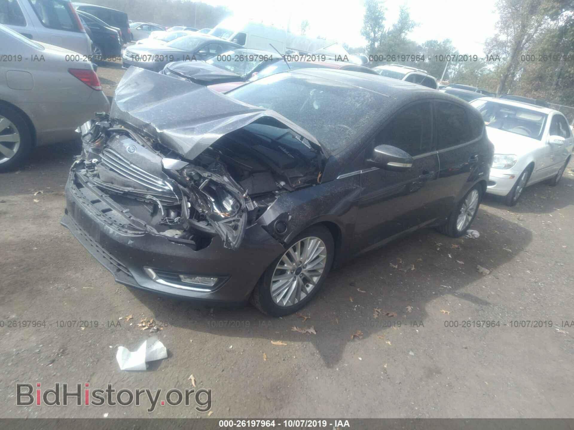 2016 FORD FOCUS - VIN: 1FADP3N21GL388444 - Фото 2
