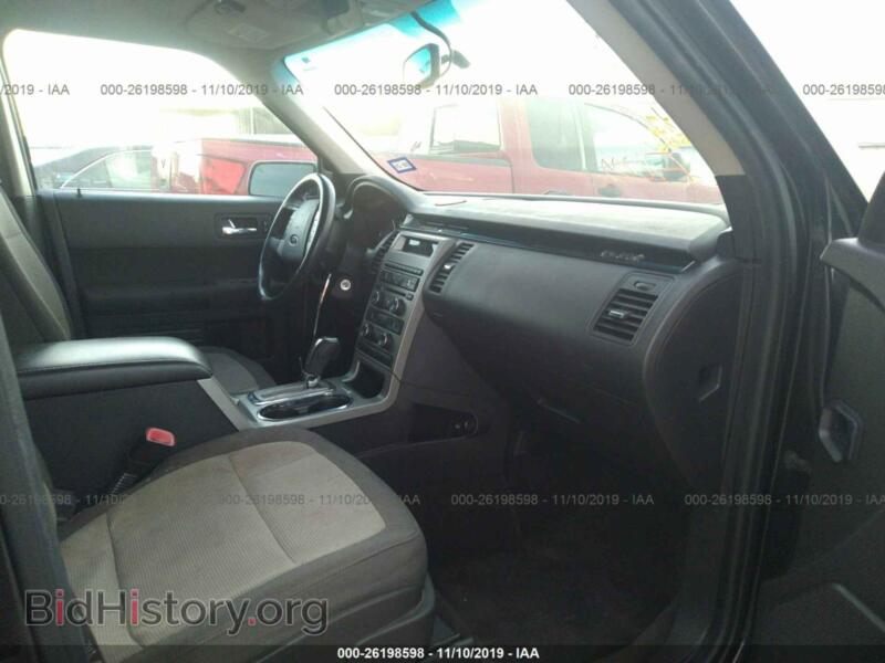 2011 Ford FLEX (VIN 2FMGK5BC6BBD21941) — фото 5 из 11