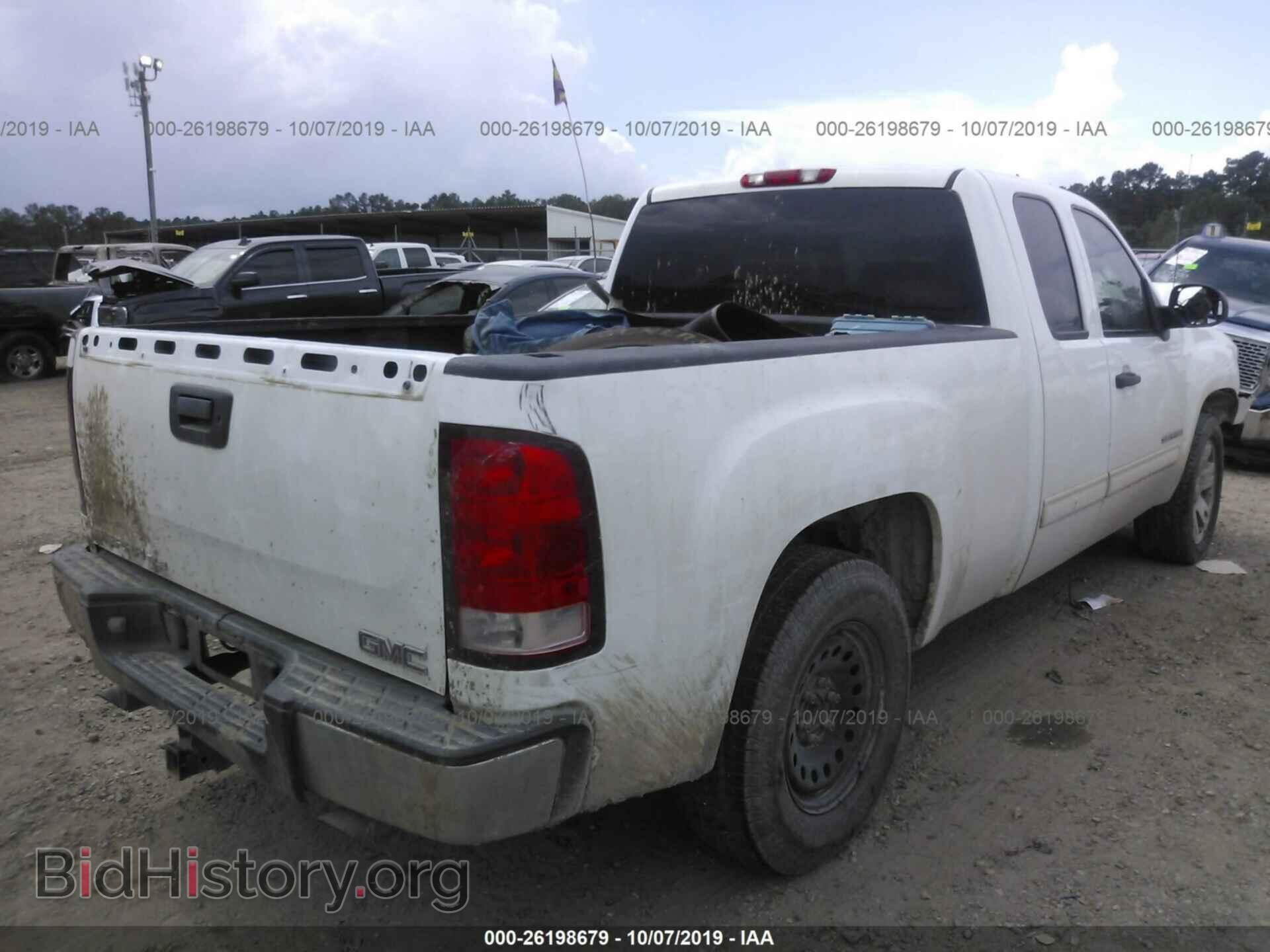 2007 GMC NEW SIERRA - VIN: 2GTEC19J071659807 - Фото 4