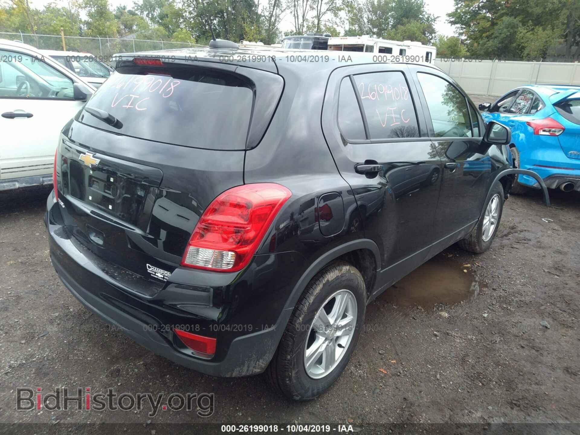 2019 CHEVROLET TRAX - VIN: 3GNCJKSB3KL389749 - Photo 4