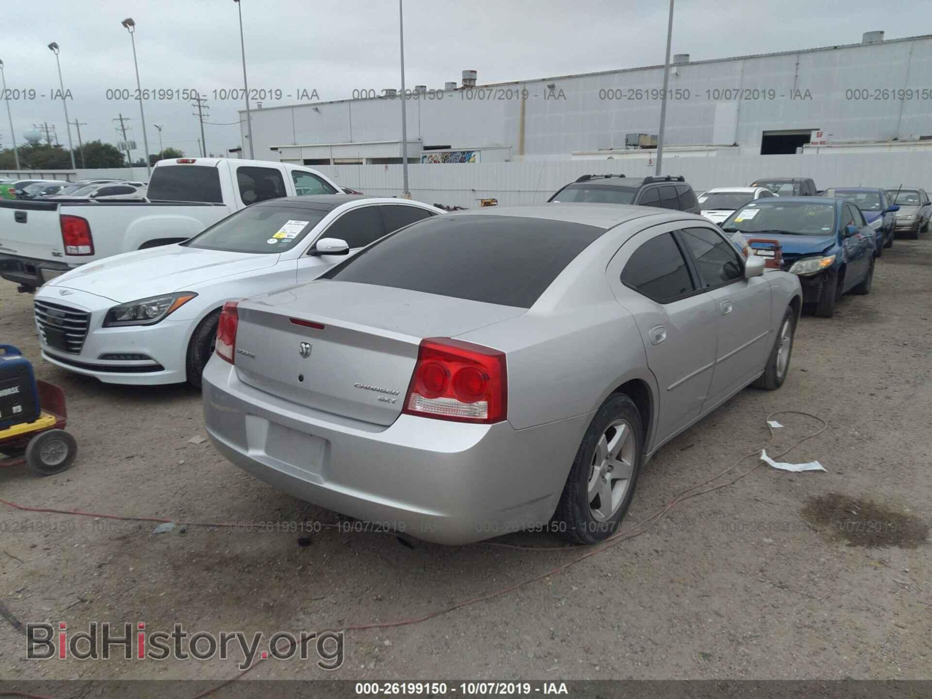 2010 DODGE CHARGER - VIN: 2B3CA3CV9AH214566 - Photo 4