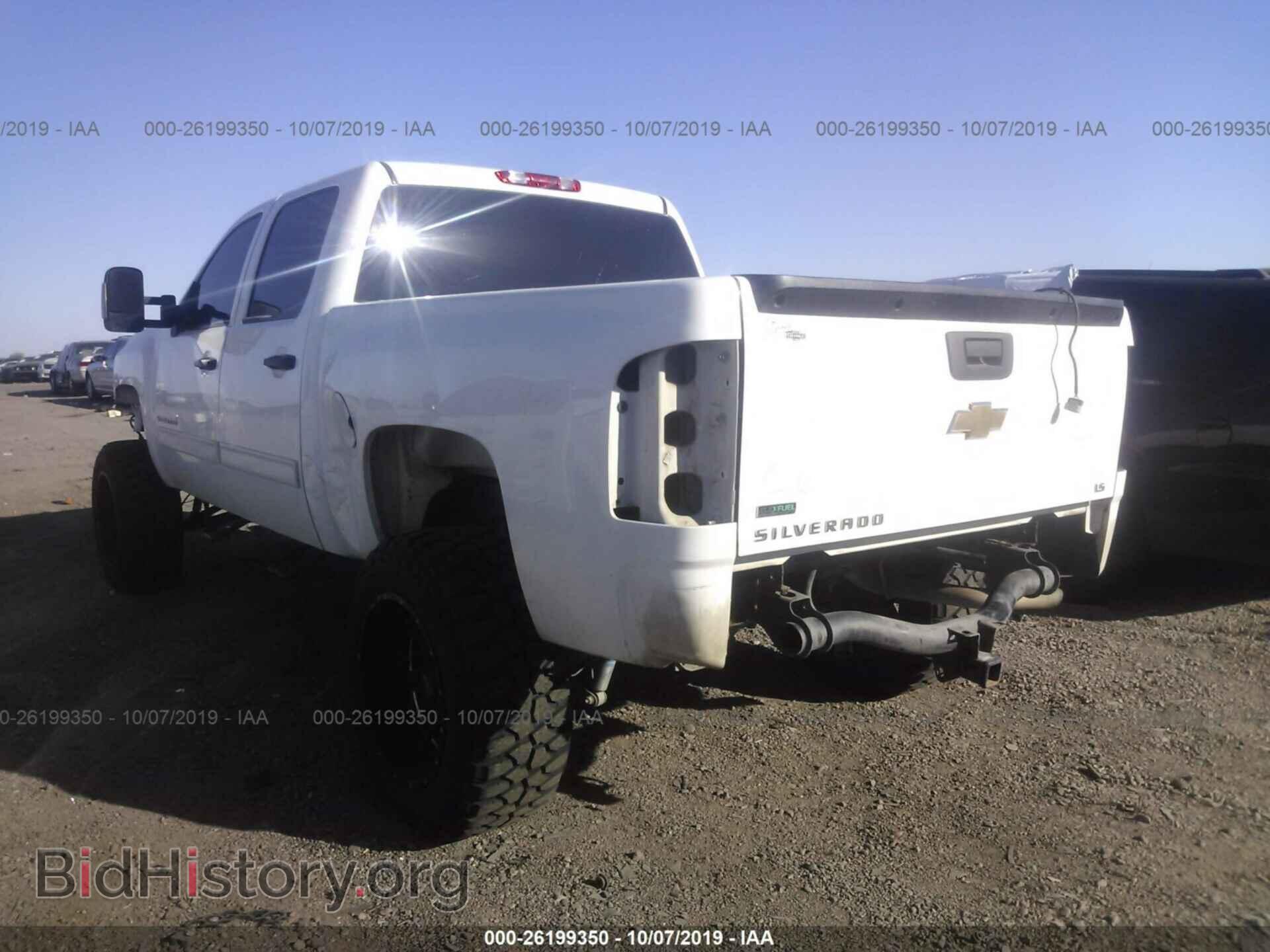 2011 CHEVROLET SILVERADO - VIN: 3GCPCREA6BG339663 - Фото 3