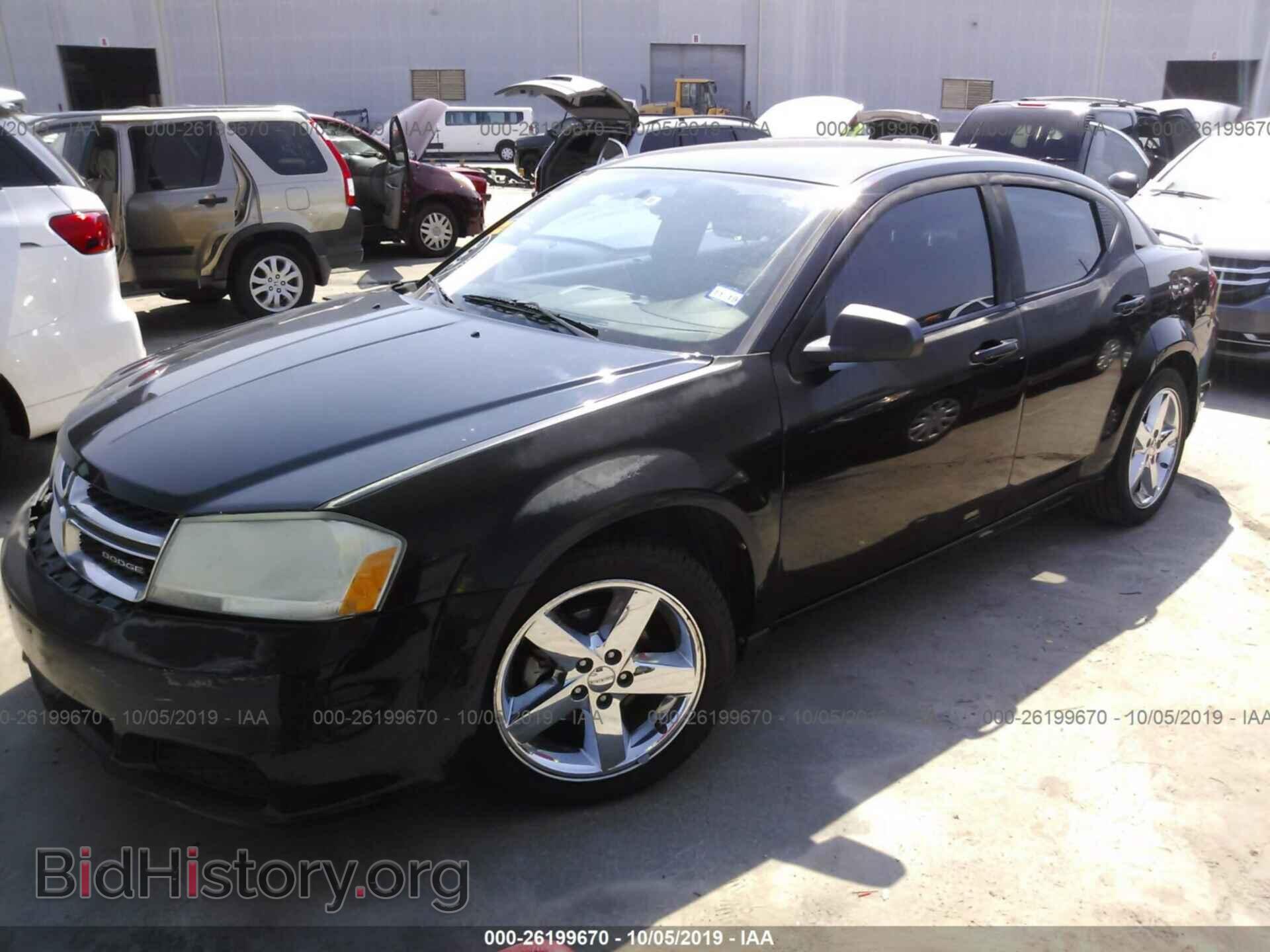2011 DODGE AVENGER - VIN: 1B3BD4FB8BN551782 - Фото 2