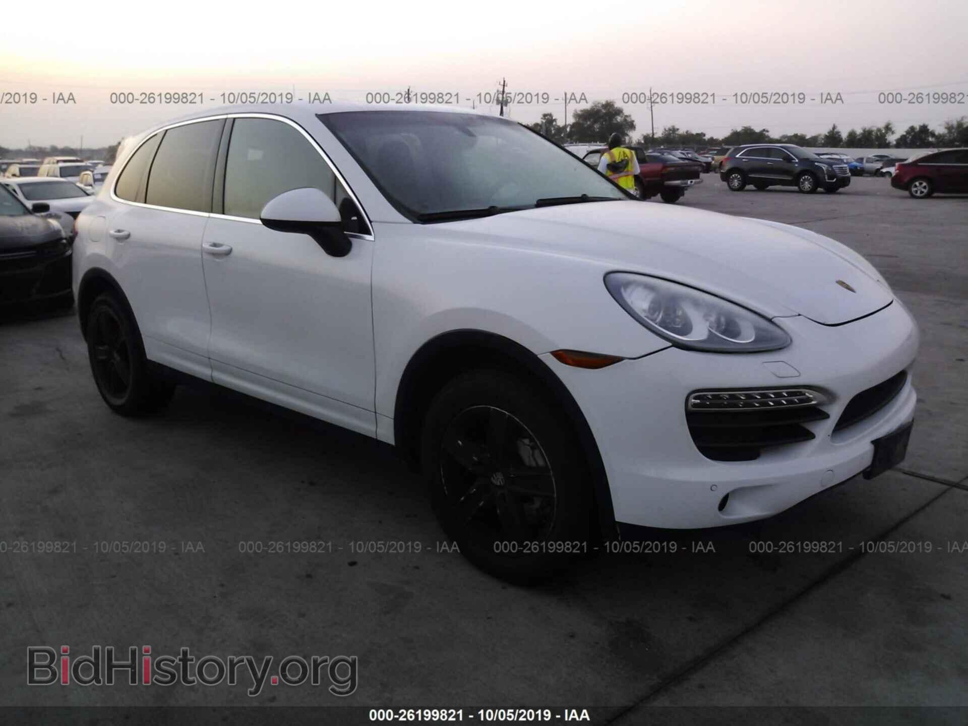 Фотография WP1AB2A23CLA49897 - PORSCHE CAYENNE 2012