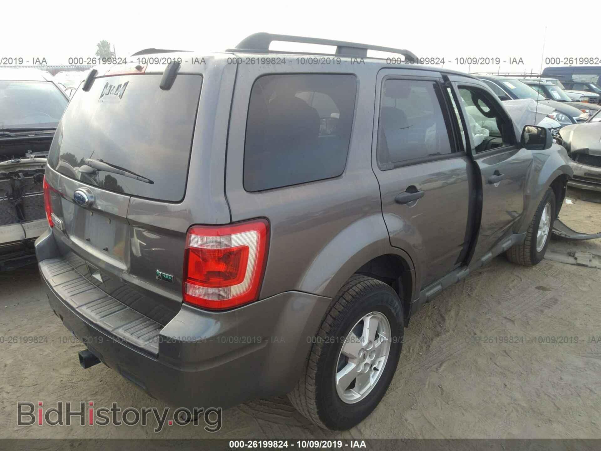 2012 FORD ESCAPE - VIN: 1FMCU0DG3CKC18740 - Photo 4