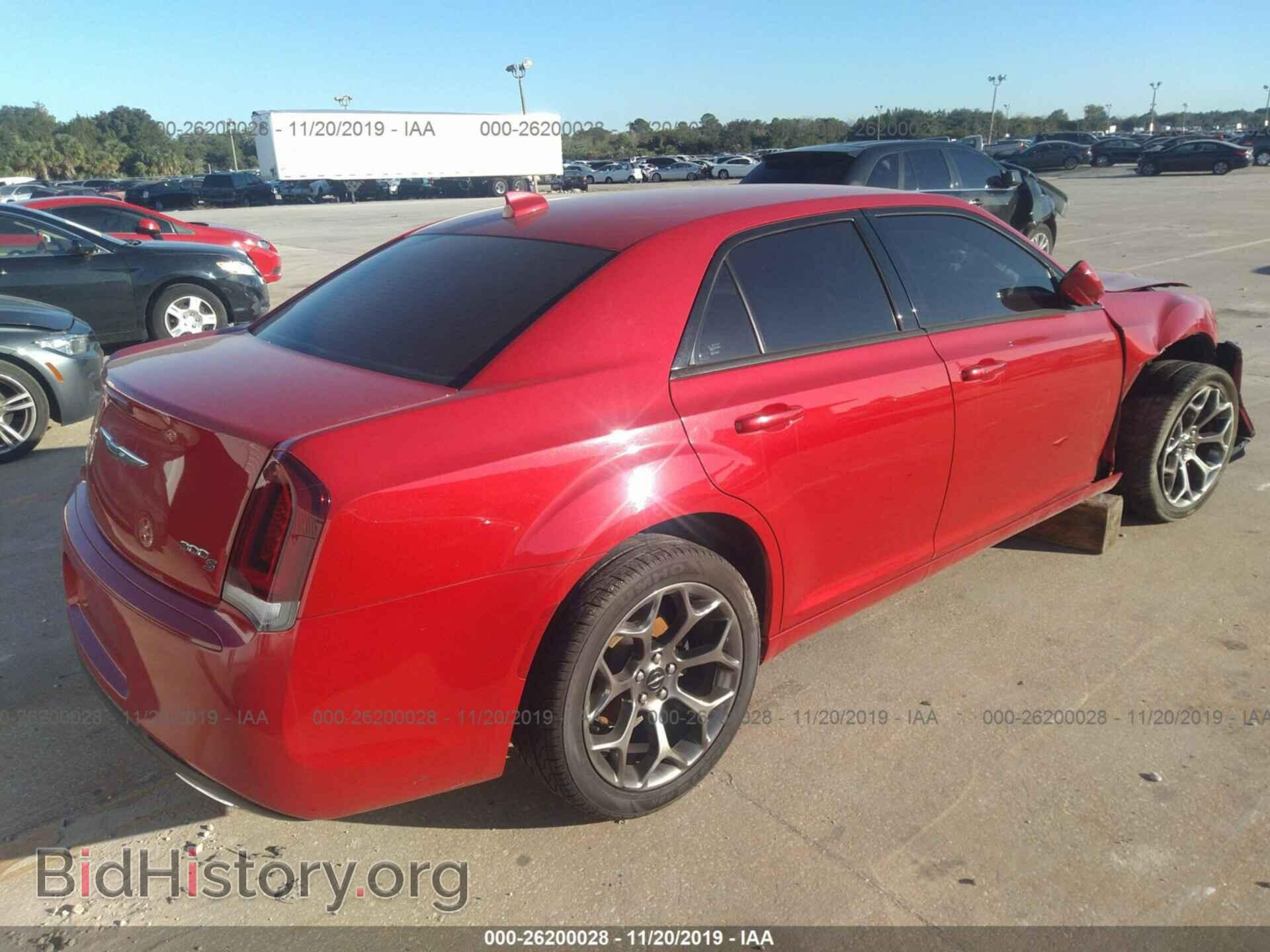 2016 CHRYSLER 300 - VIN: 2C3CCABG4GH182199 - Фото 4