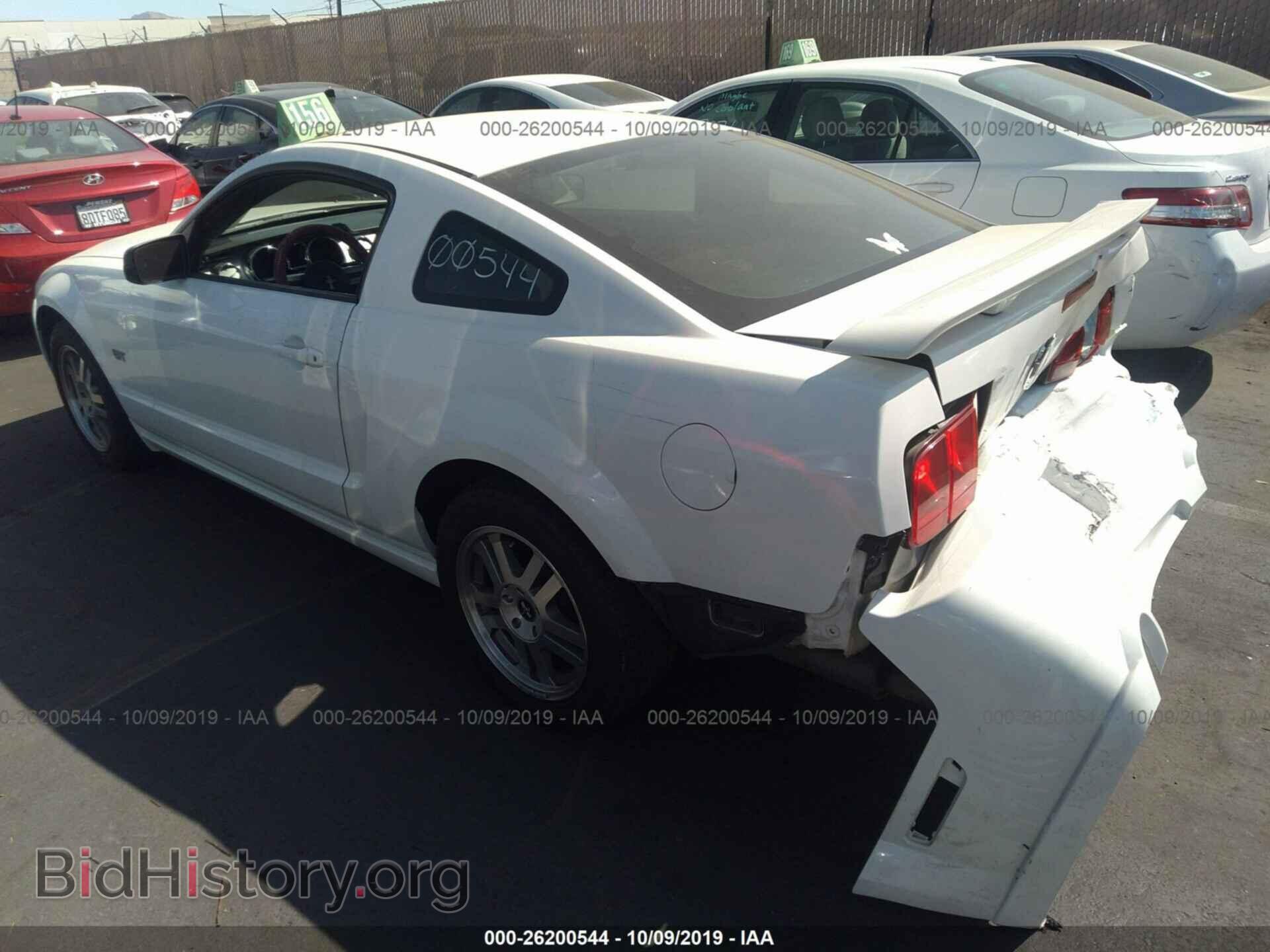 2006 FORD MUSTANG - VIN: 1ZVFT82H965240420 - Фото 3