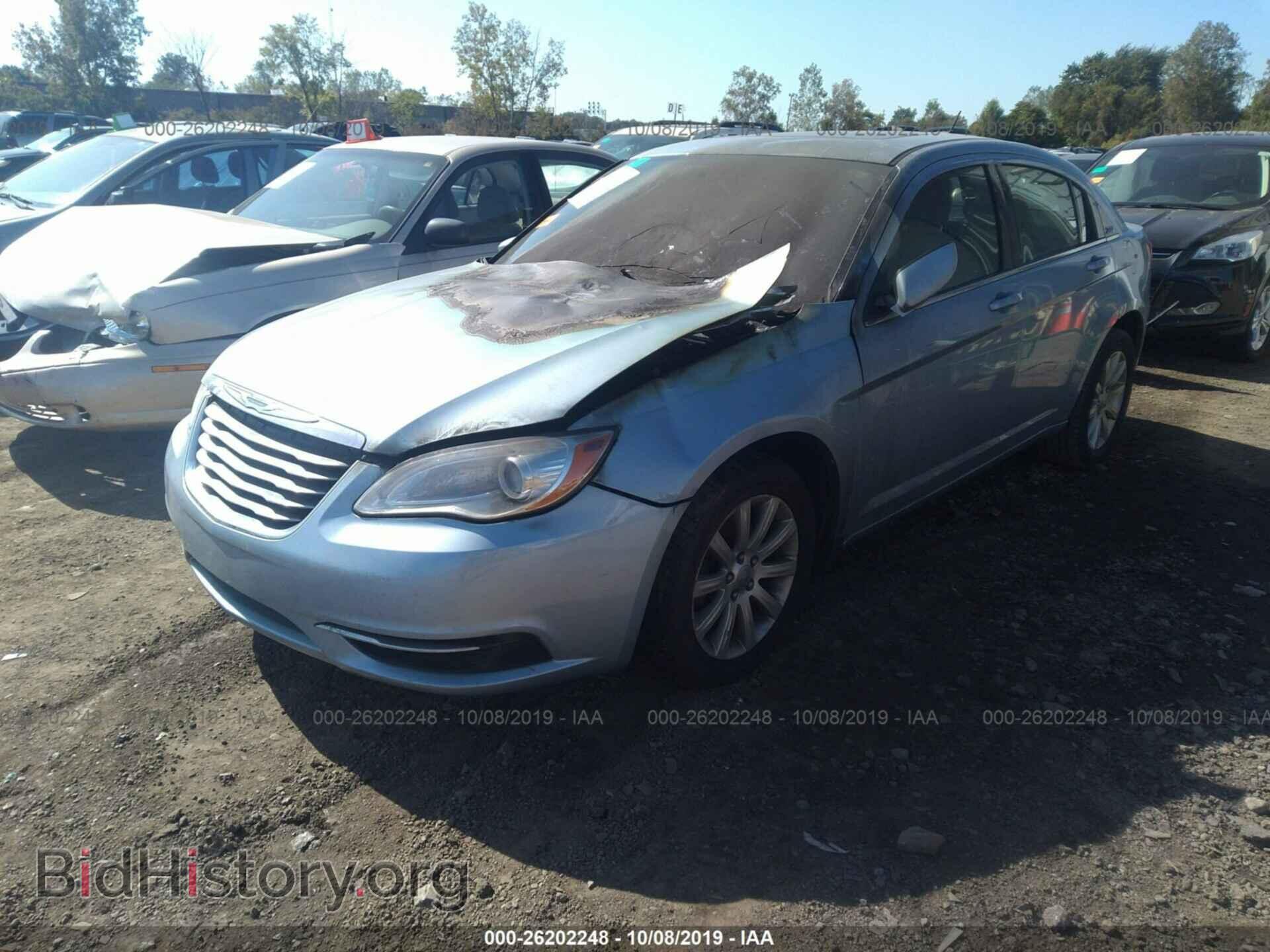 2013 CHRYSLER 200 - VIN: 1C3CCBBB6DN546409 - Photo 2