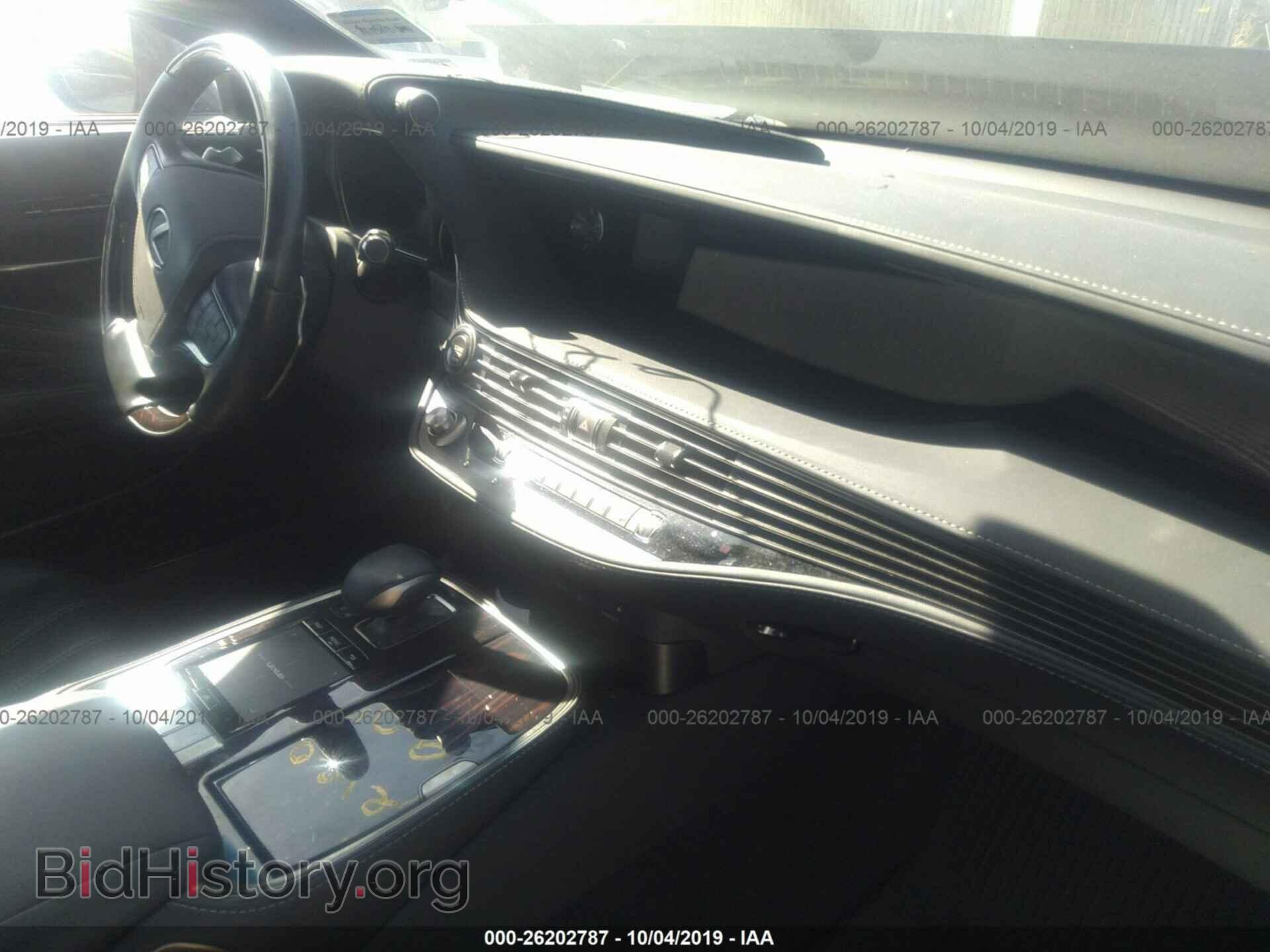2018 LEXUS LS - VIN: JTHC51FF5J5005102 - Фото 5