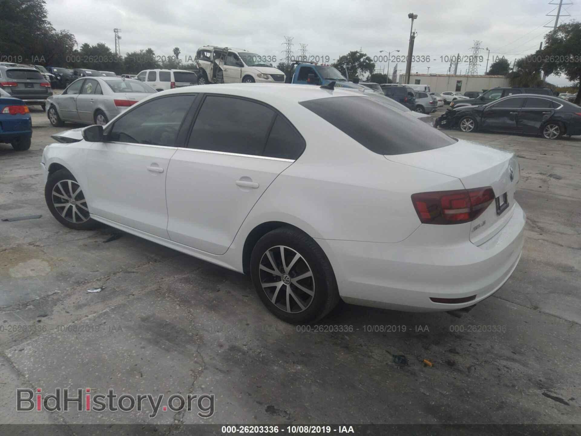 2017 VOLKSWAGEN JETTA - VIN: 3VWDB7AJ2HM408288 - Photo 3