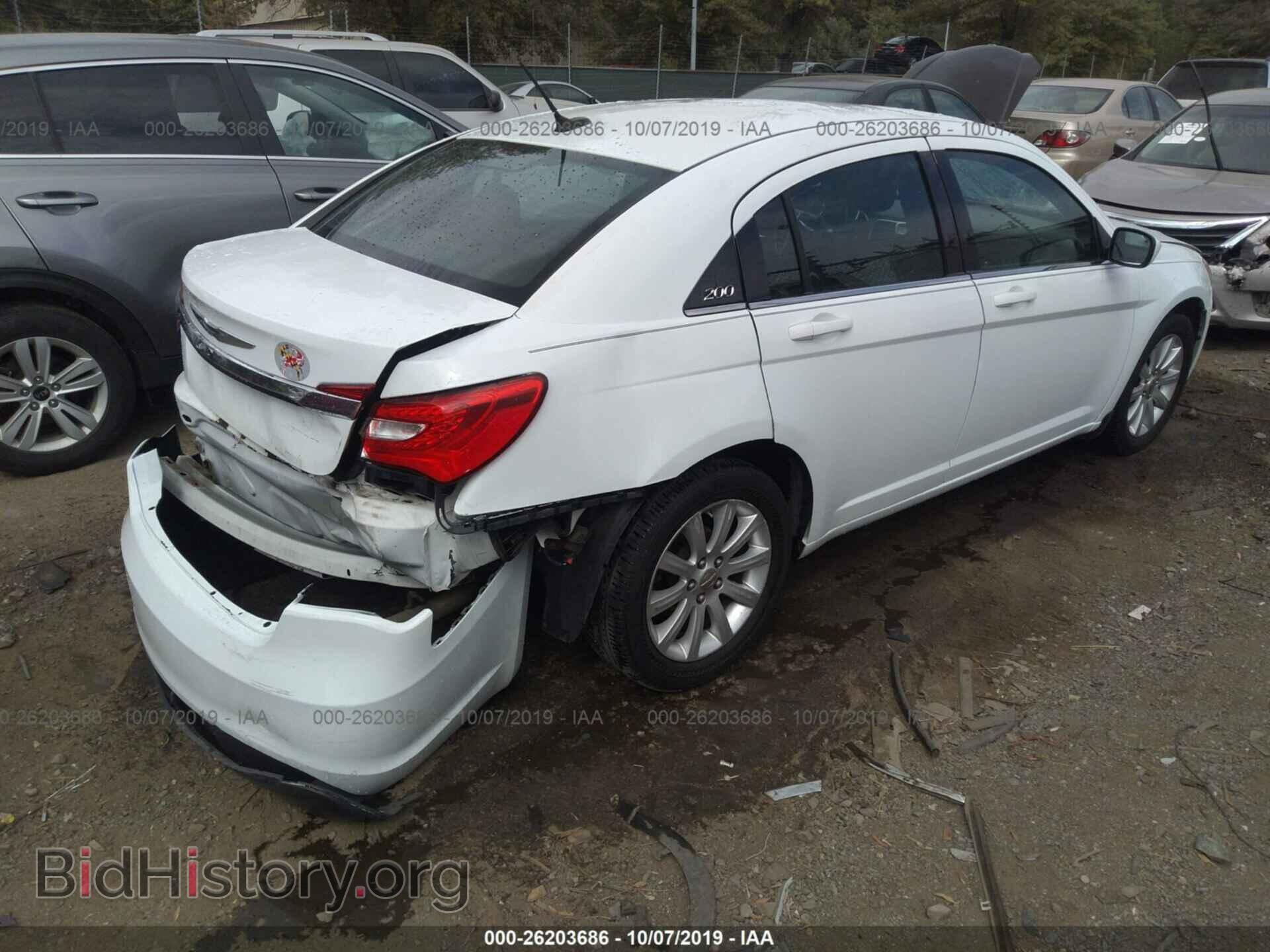 2013 CHRYSLER 200 - VIN: 1C3CCBBB5DN577098 - Фото 4