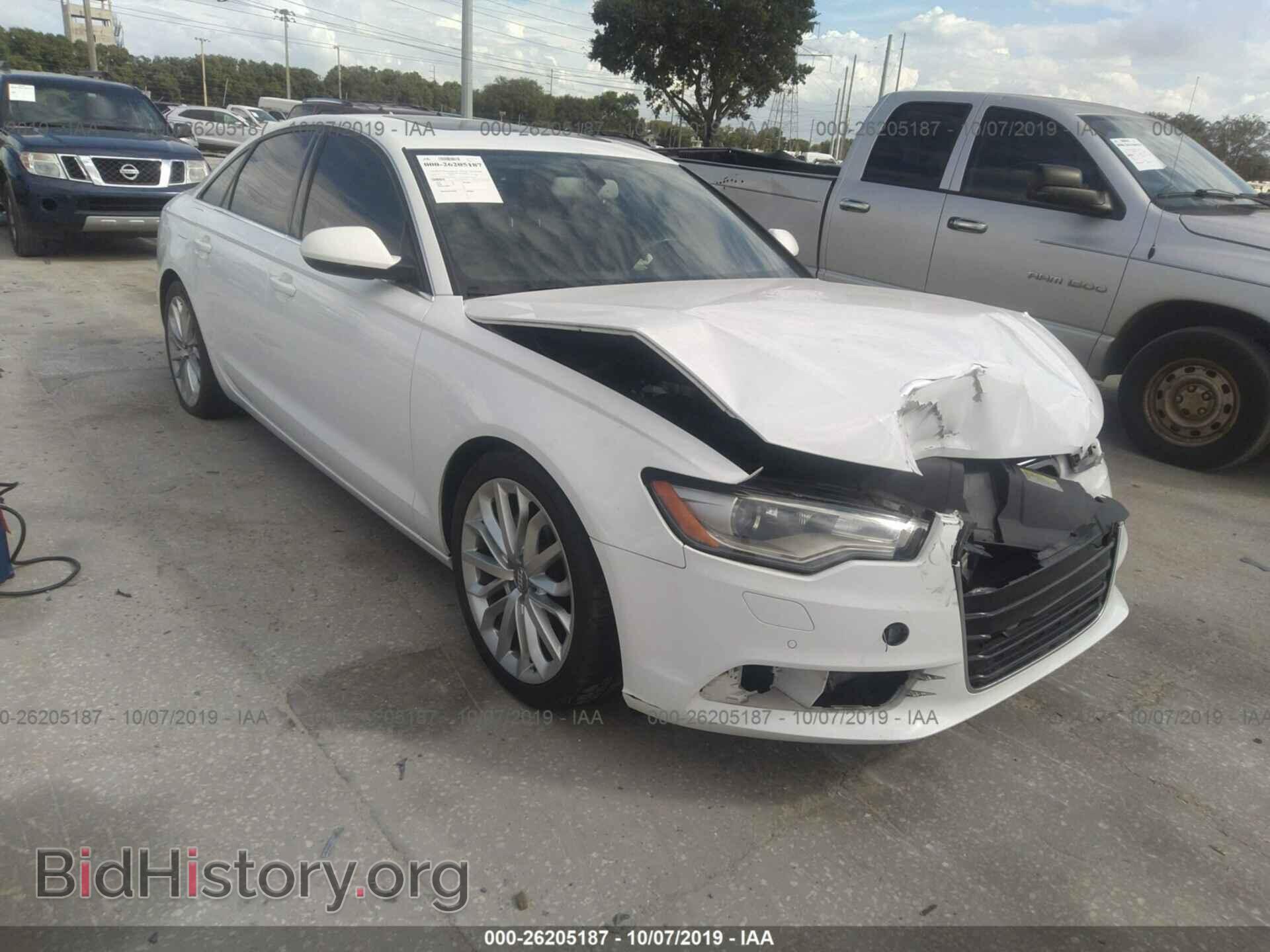 Фотография WAUDFAFC6CN109879 - AUDI A6 2012