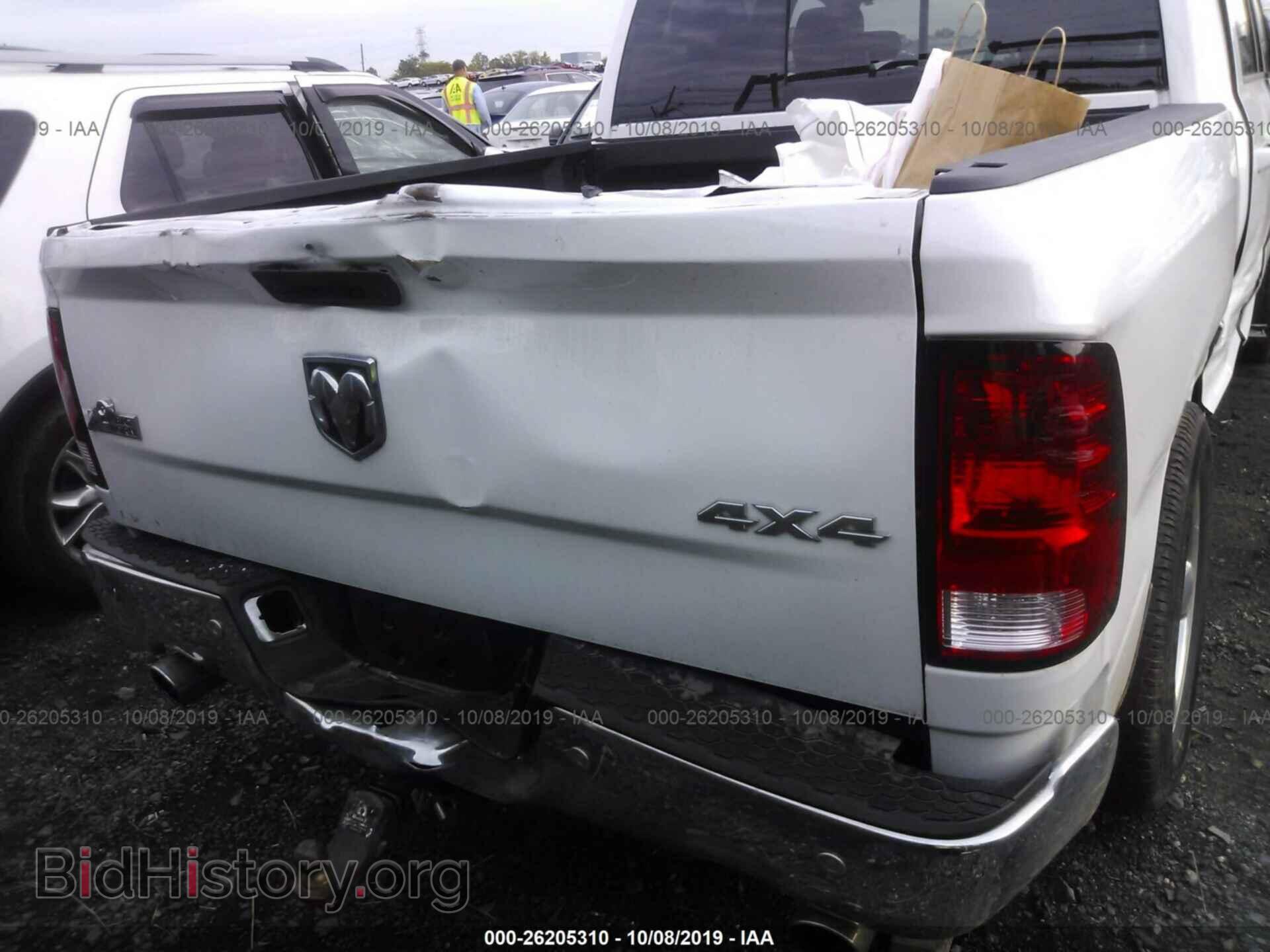 2017 RAM 1500 - VIN: 3C6RR7LT2HG794185 - Фото 6