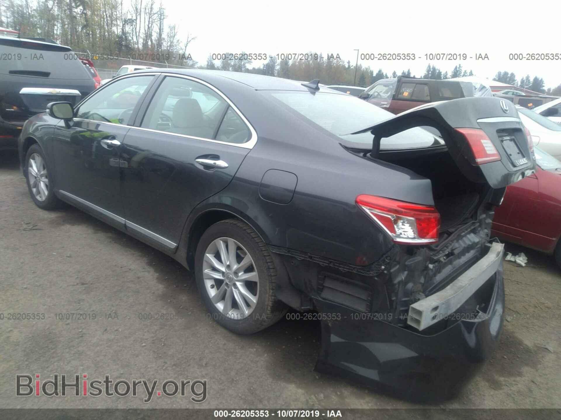 2011 LEXUS ES - VIN: JTHBK1EG2B2455324 - Фото 3