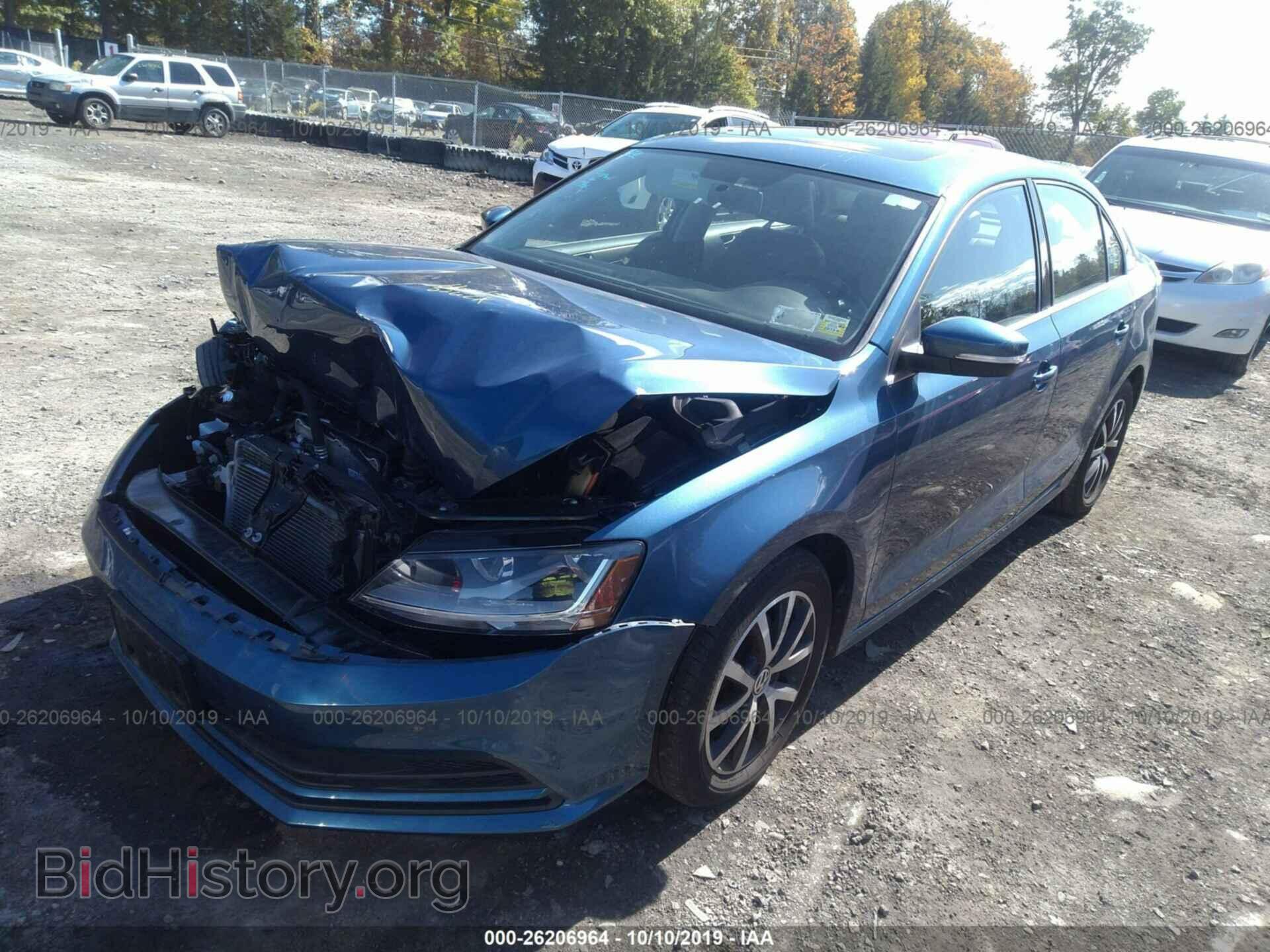 2017 VOLKSWAGEN JETTA - VIN: 3VWDB7AJ8HM267033 - Фото 2