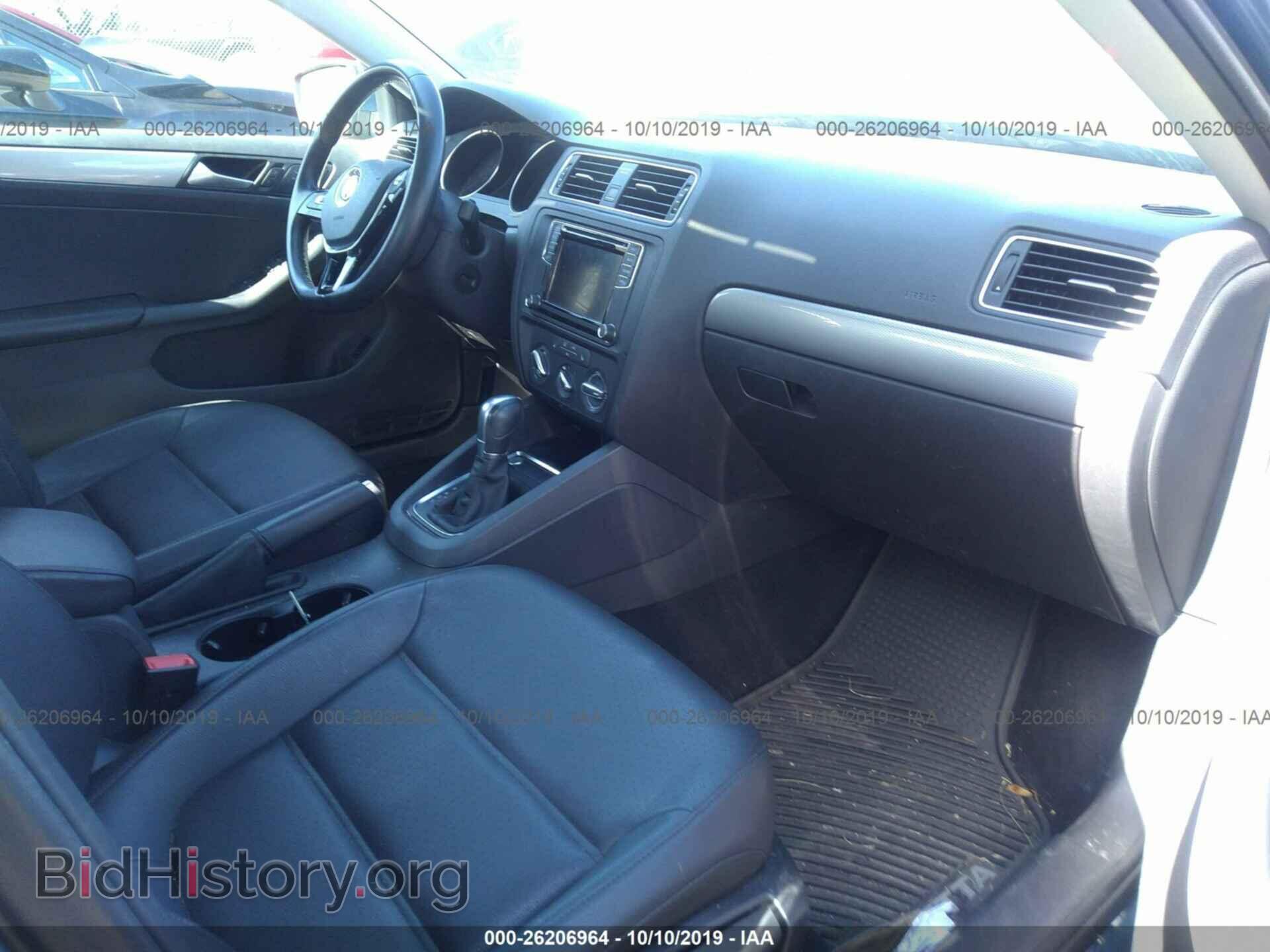 2017 VOLKSWAGEN JETTA - VIN: 3VWDB7AJ8HM267033 - Фото 5