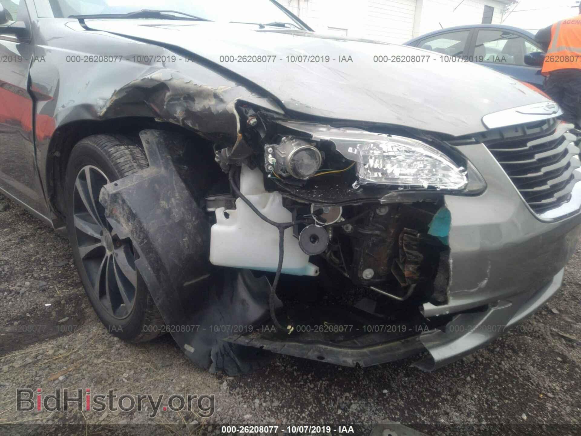 2013 CHRYSLER 200 - VIN: 1C3CCBCG2DN711432 - Photo 6