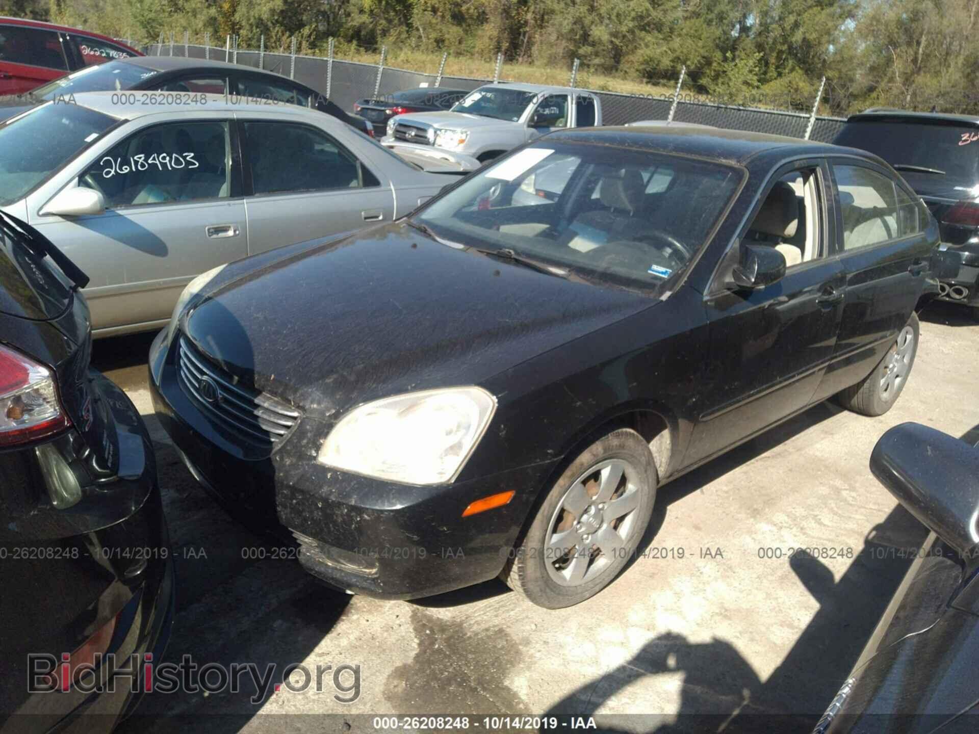 2007 KIA OPTIMA - VIN: KNAGE123775122717 - Фото 2