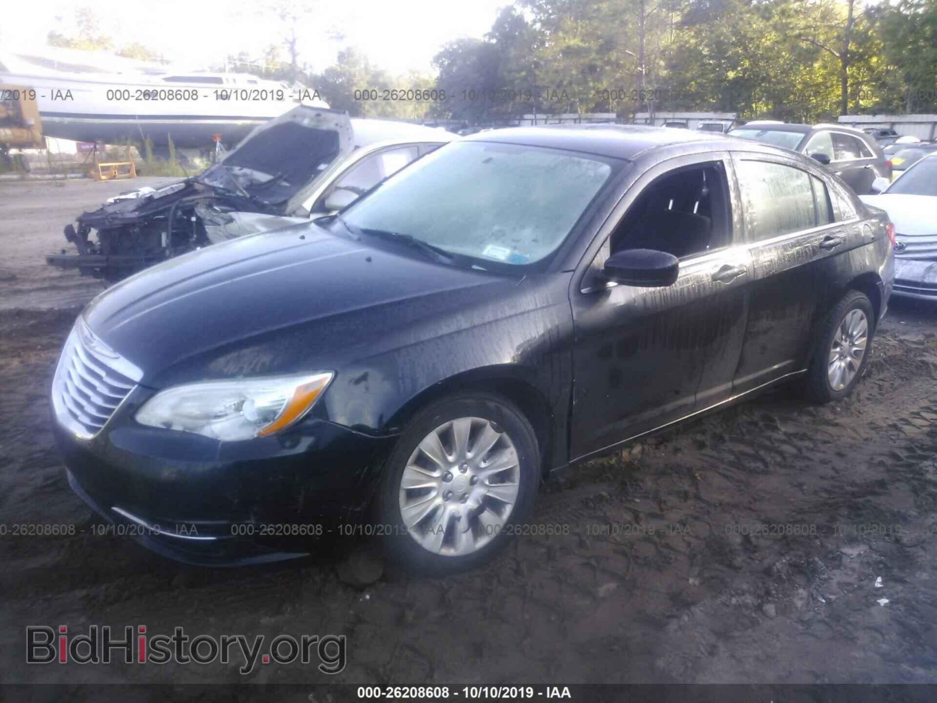 2012 CHRYSLER 200 - VIN: 1C3CCBAB4CN272207 - Фото 2