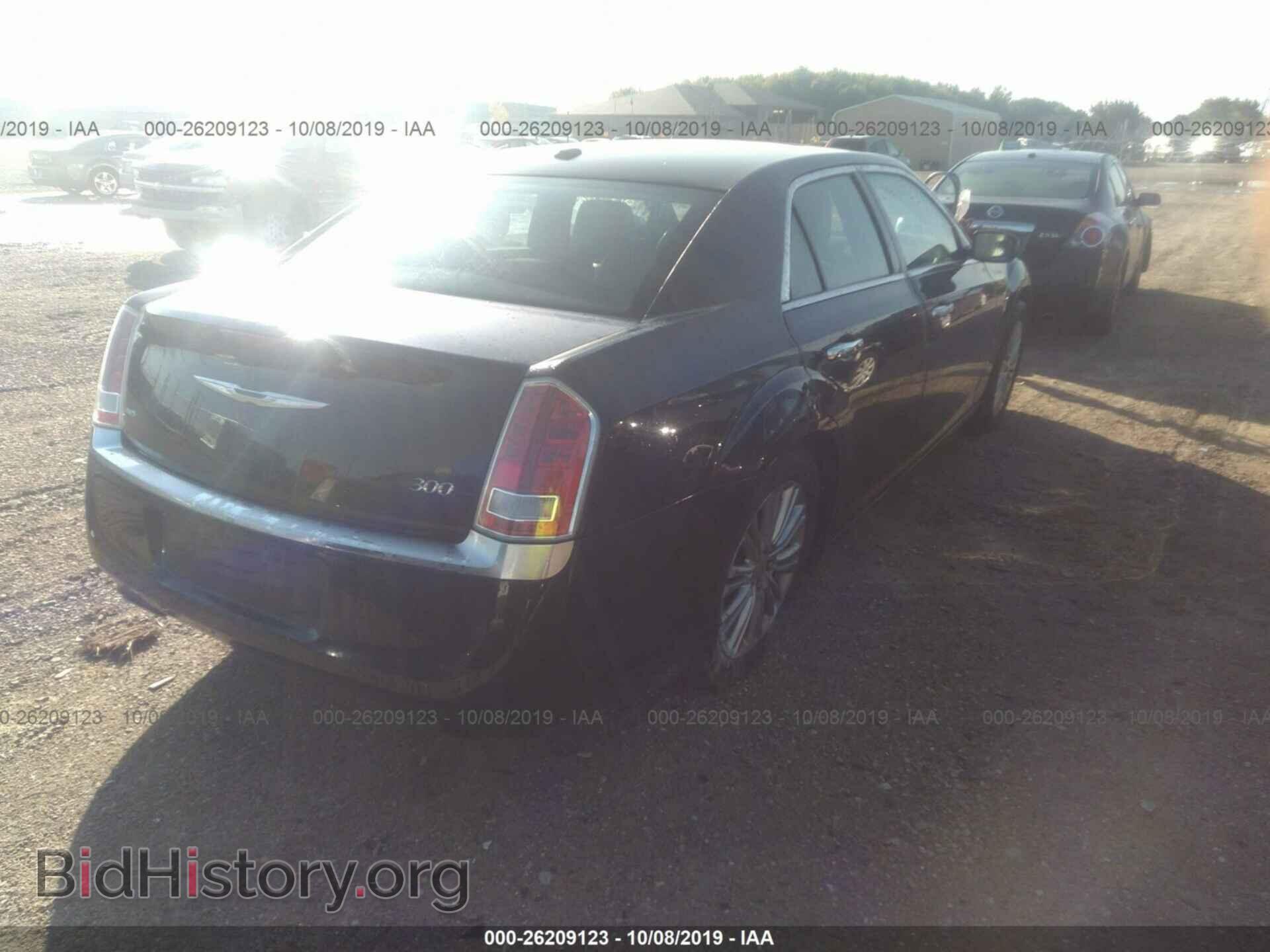 2012 CHRYSLER 300 - VIN: 2C3CCAHGXCH184220 - Фото 4