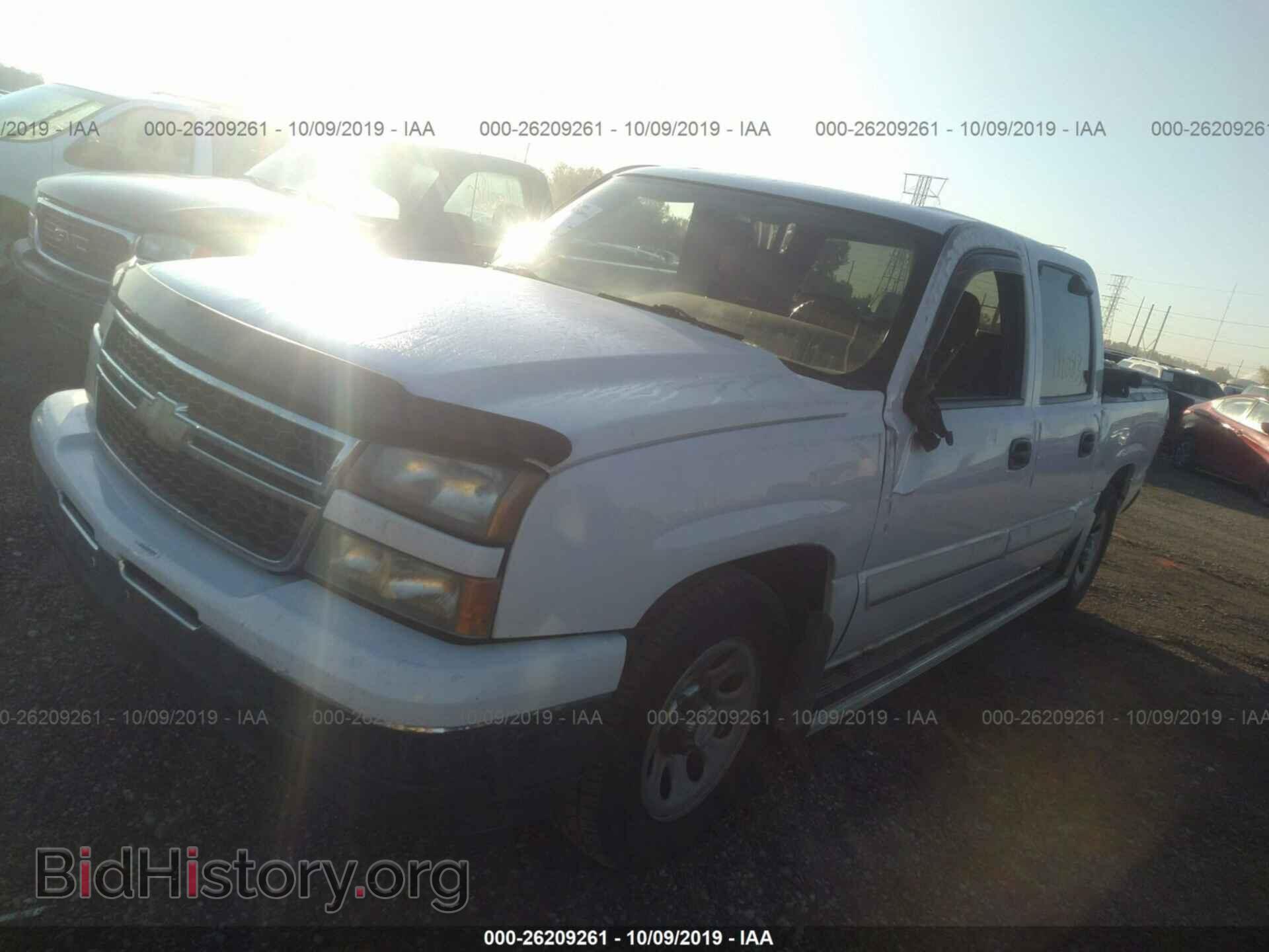 2006 CHEVROLET SILVERADO - VIN: 2GCEC13T061173510 - Фото 2