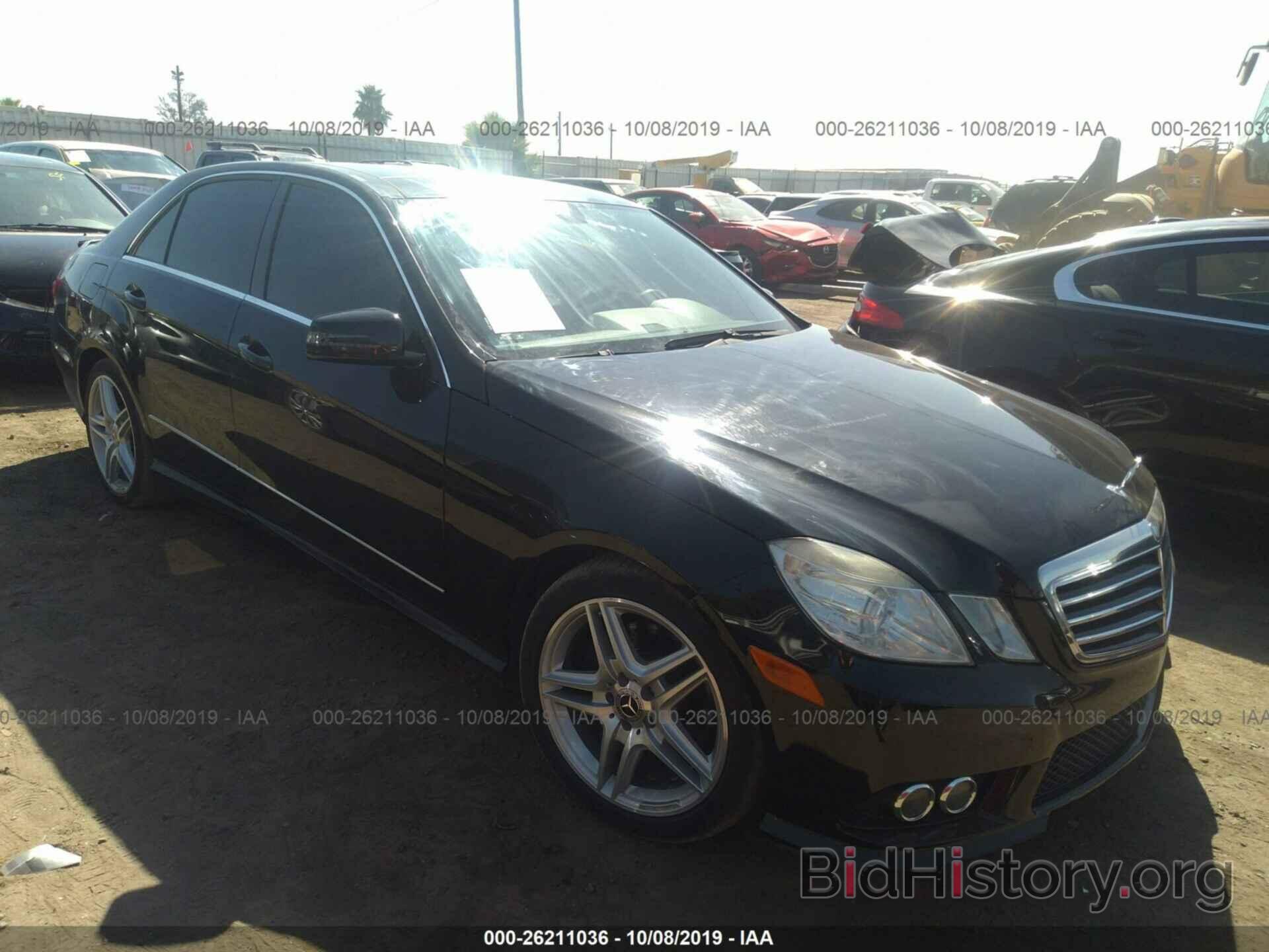 Photo WDDHF5GB8AA111323 - MERCEDES-BENZ E 2010