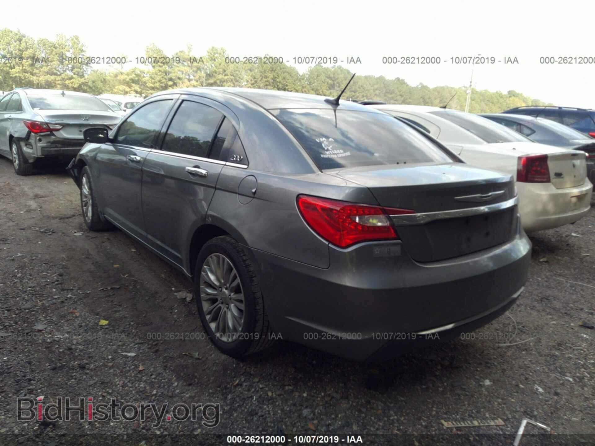 2011 CHRYSLER 200 - VIN: 1C3BC2FB4BN604858 - Фото 3