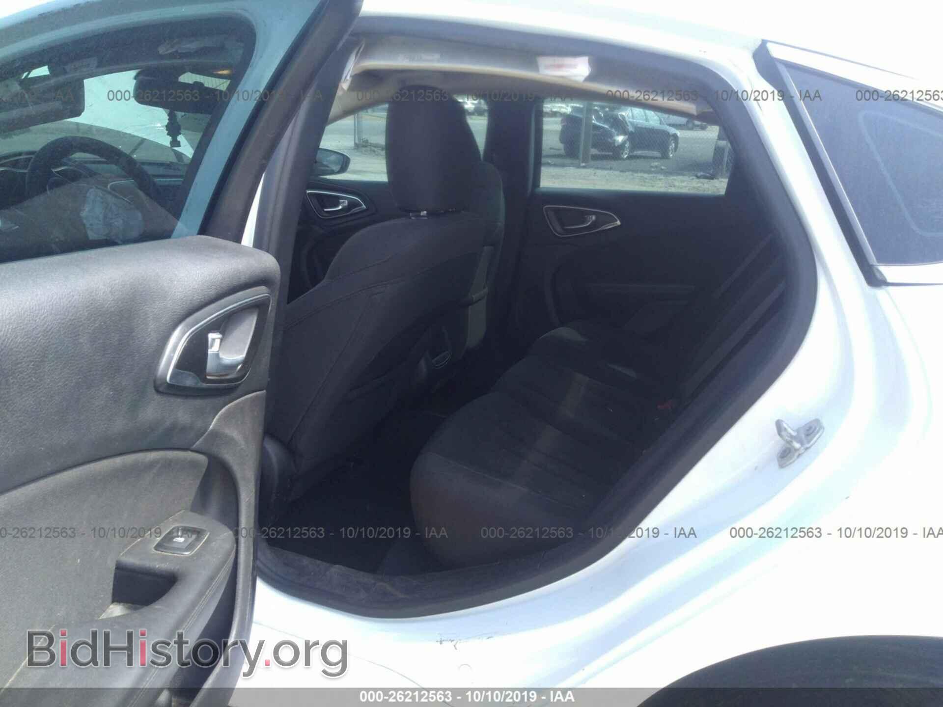2016 CHRYSLER 200 - VIN: 1C3CCCFB2GN186219 - Фото 8