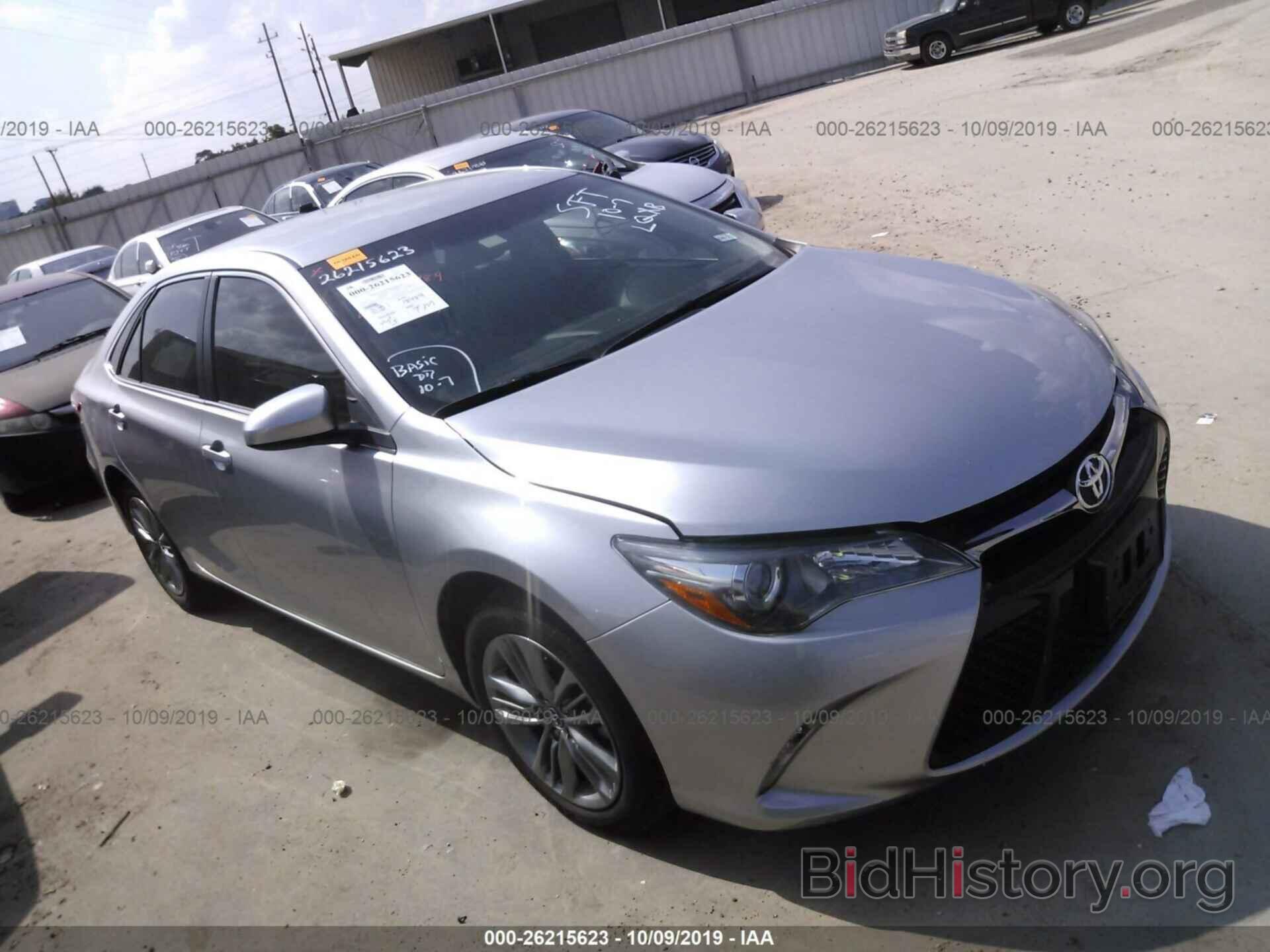 Photo 4T1BF1FK0HU320473 - TOYOTA CAMRY 2017