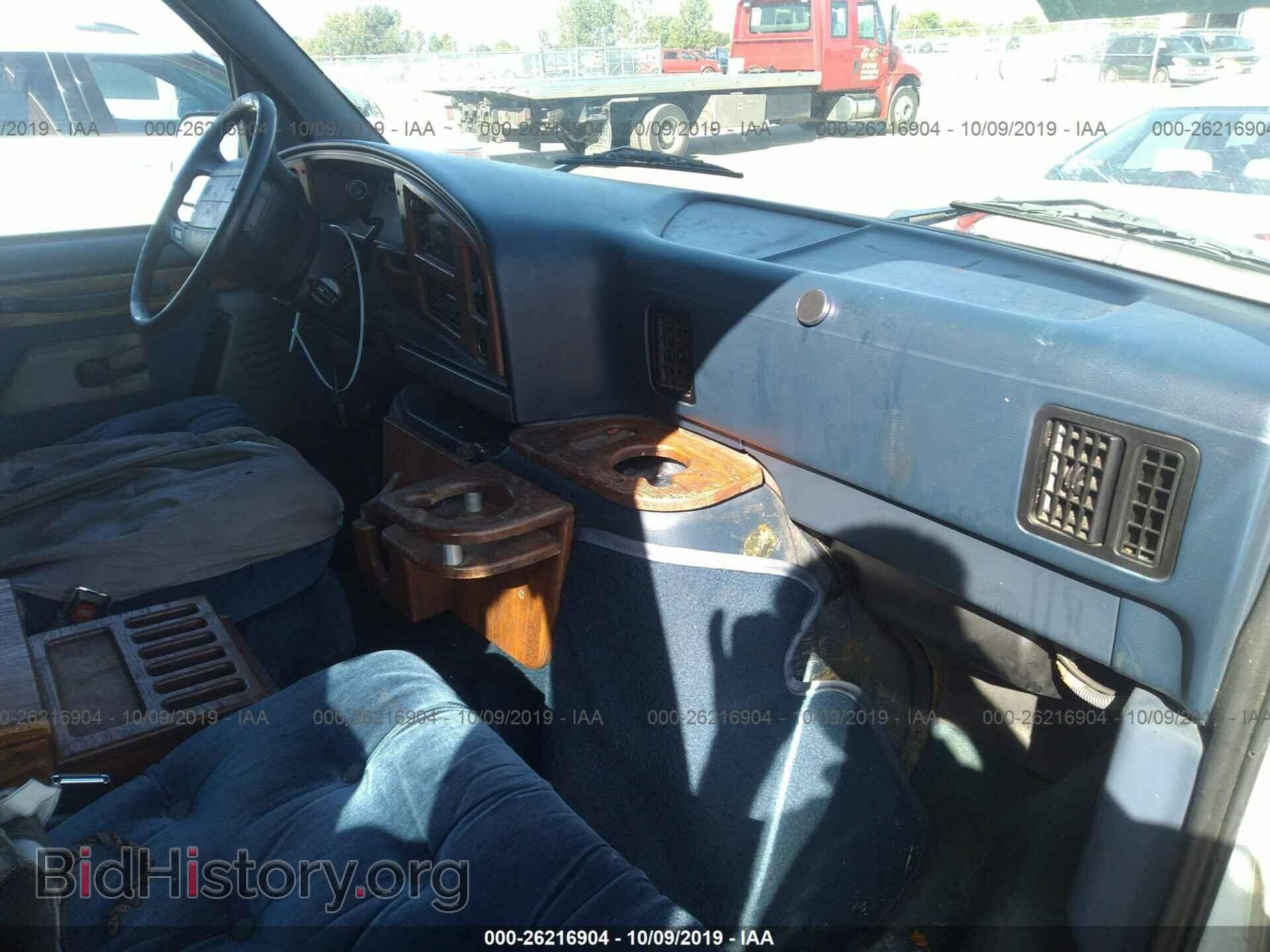 1994 FORD ECONOLINE - VIN: 1FDEE14N9RHB77255 - Photo 5
