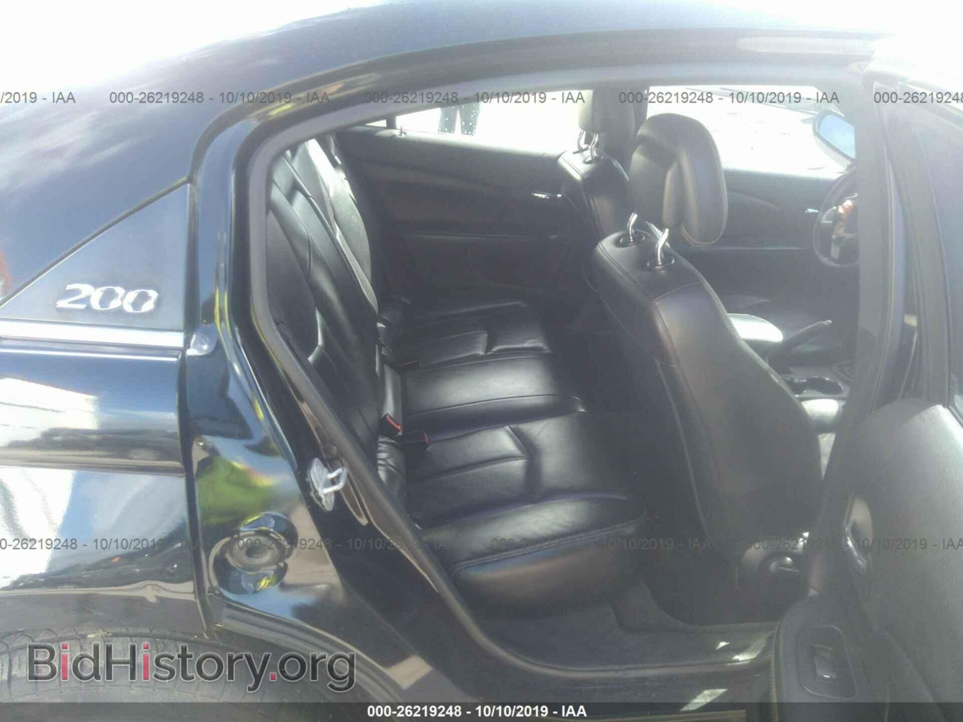 2012 CHRYSLER 200 - VIN: 1C3CCBCG7CN258178 - Фото 8