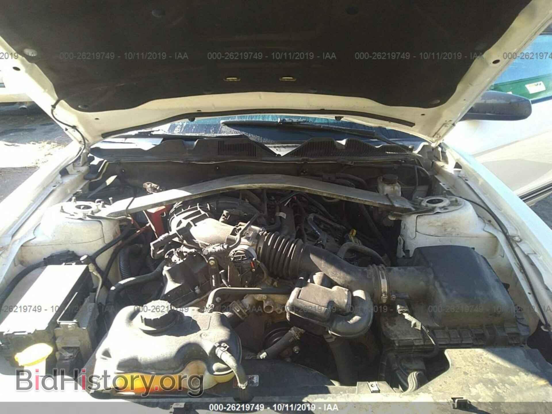2011 FORD MUSTANG - VIN: 1ZVBP8EM8B5108853 - Фото 10