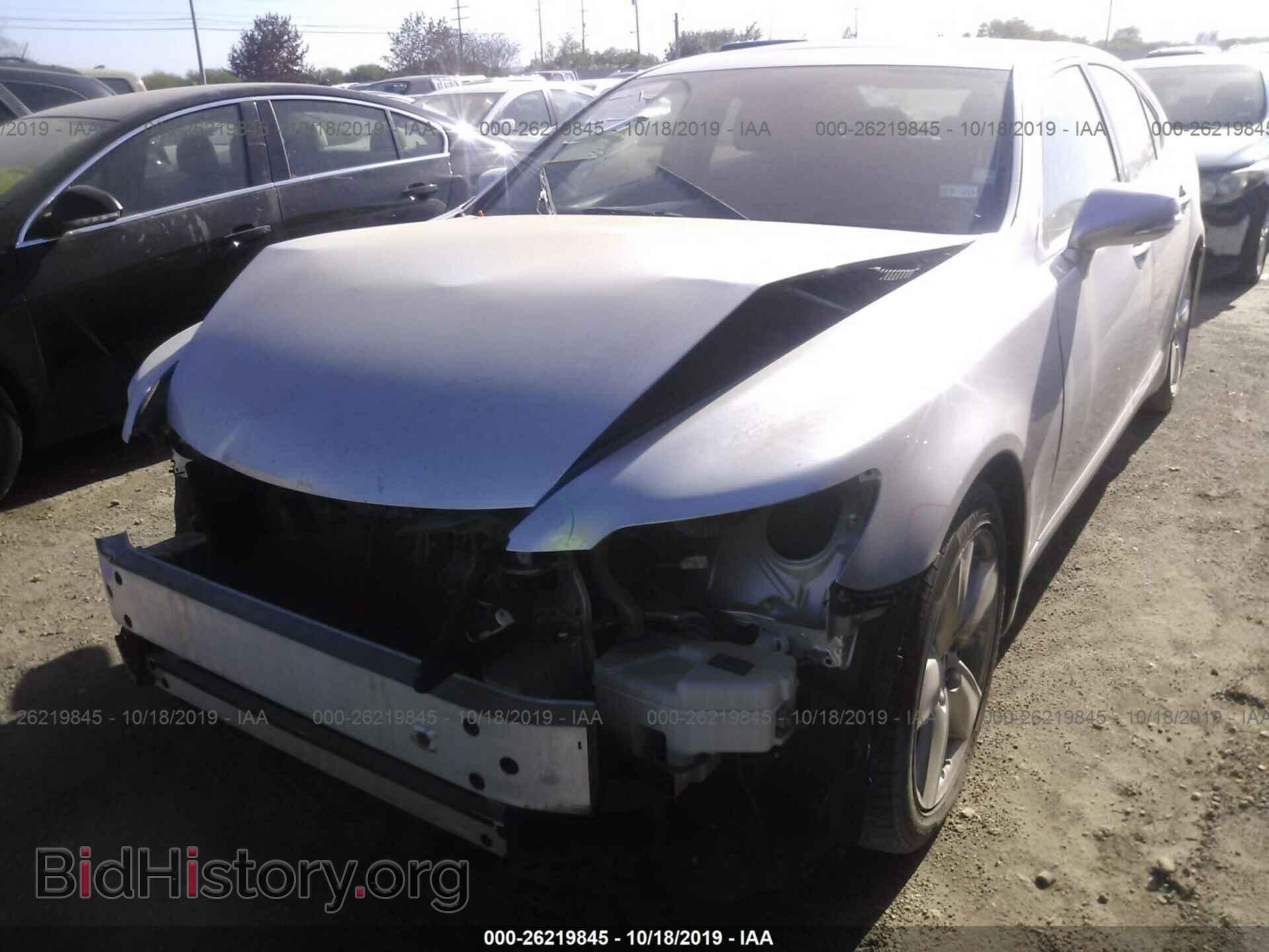 2012 LEXUS LS - VIN: JTHBL5EF8C5108835 - Photo 2