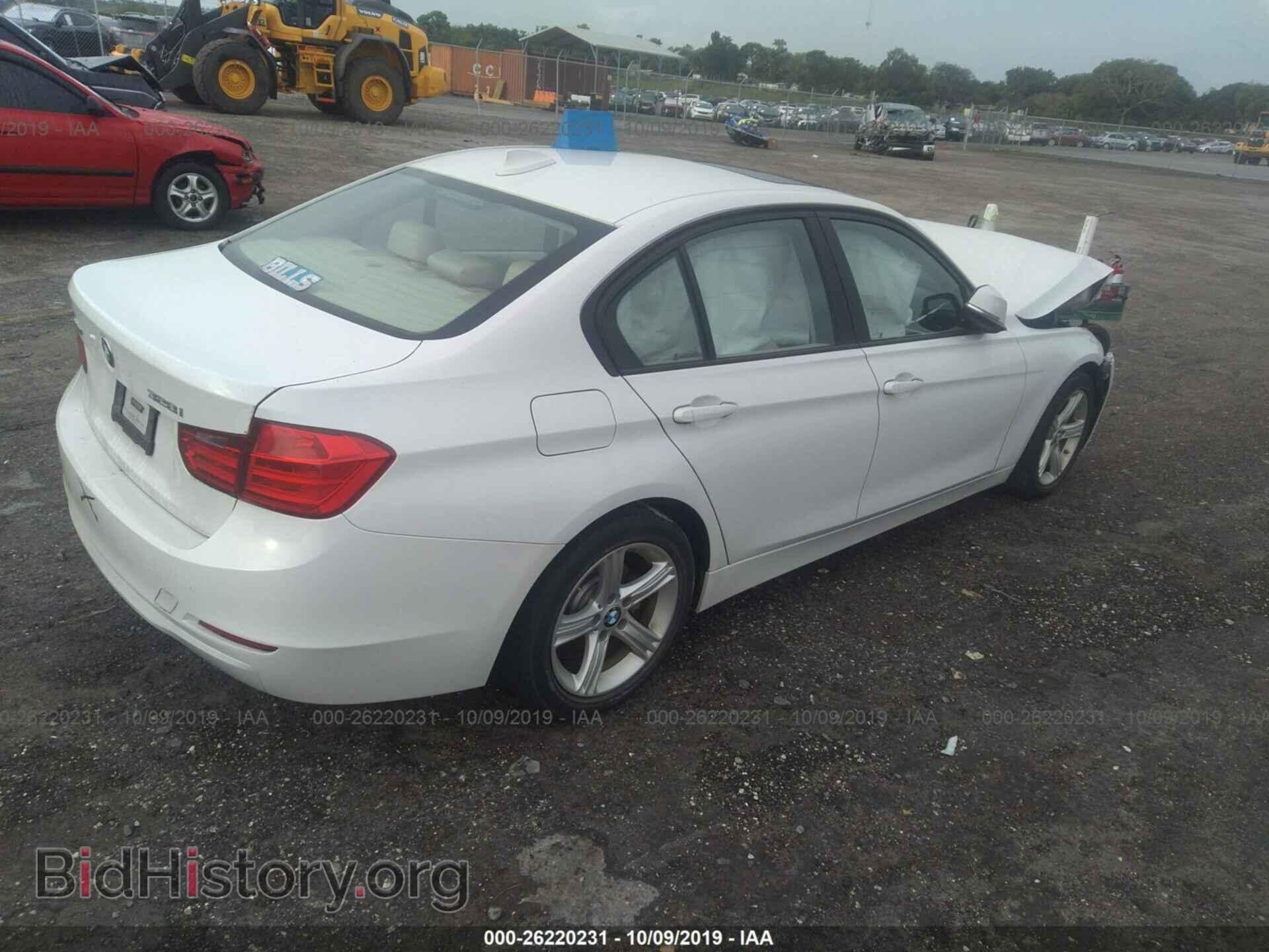 2013 BMW 328 - VIN: WBA3B5C57DF595862 - Фото 4