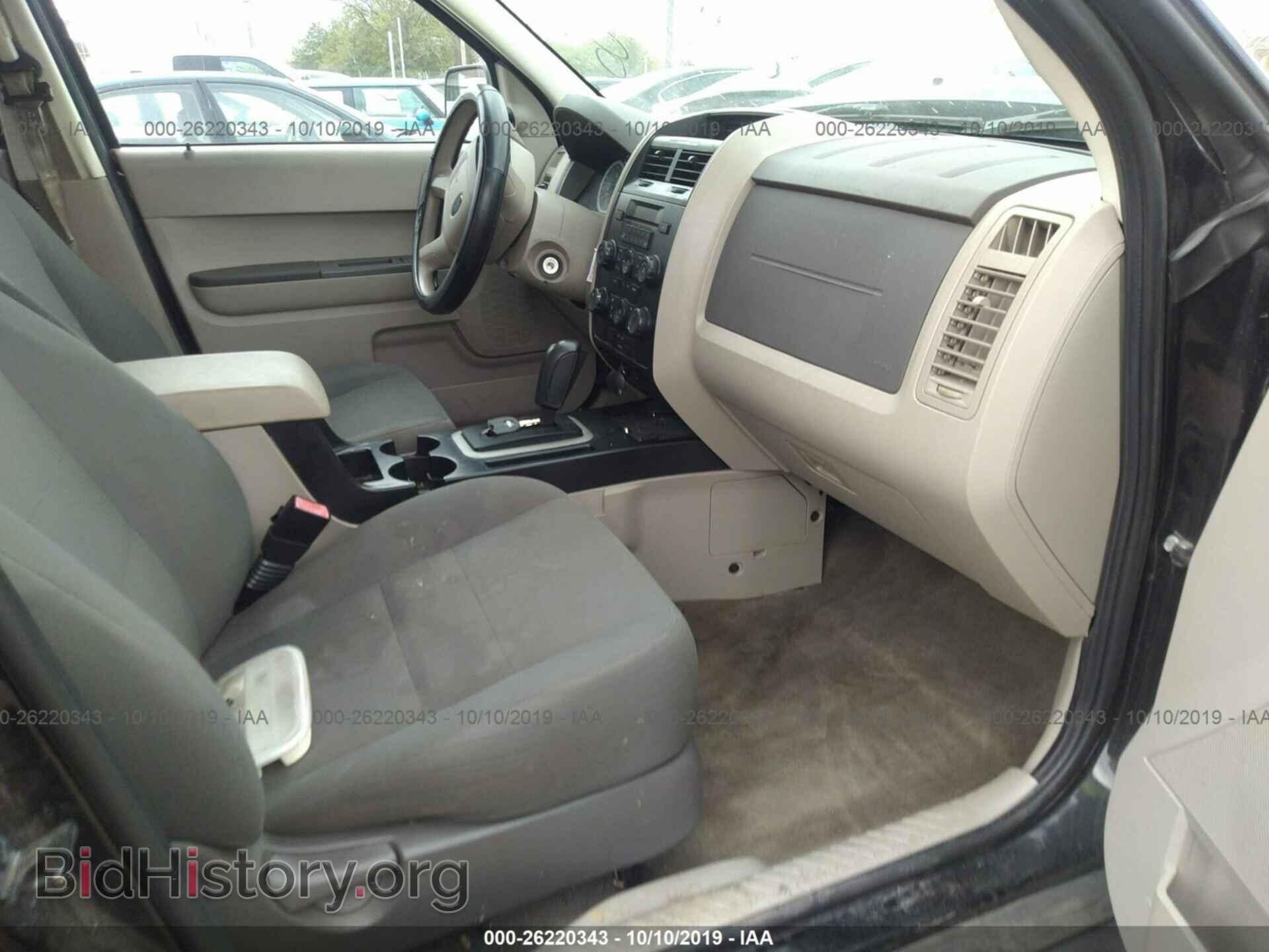 2011 FORD ESCAPE - VIN: 1FMCU0C77BKA75968 - Фото 5