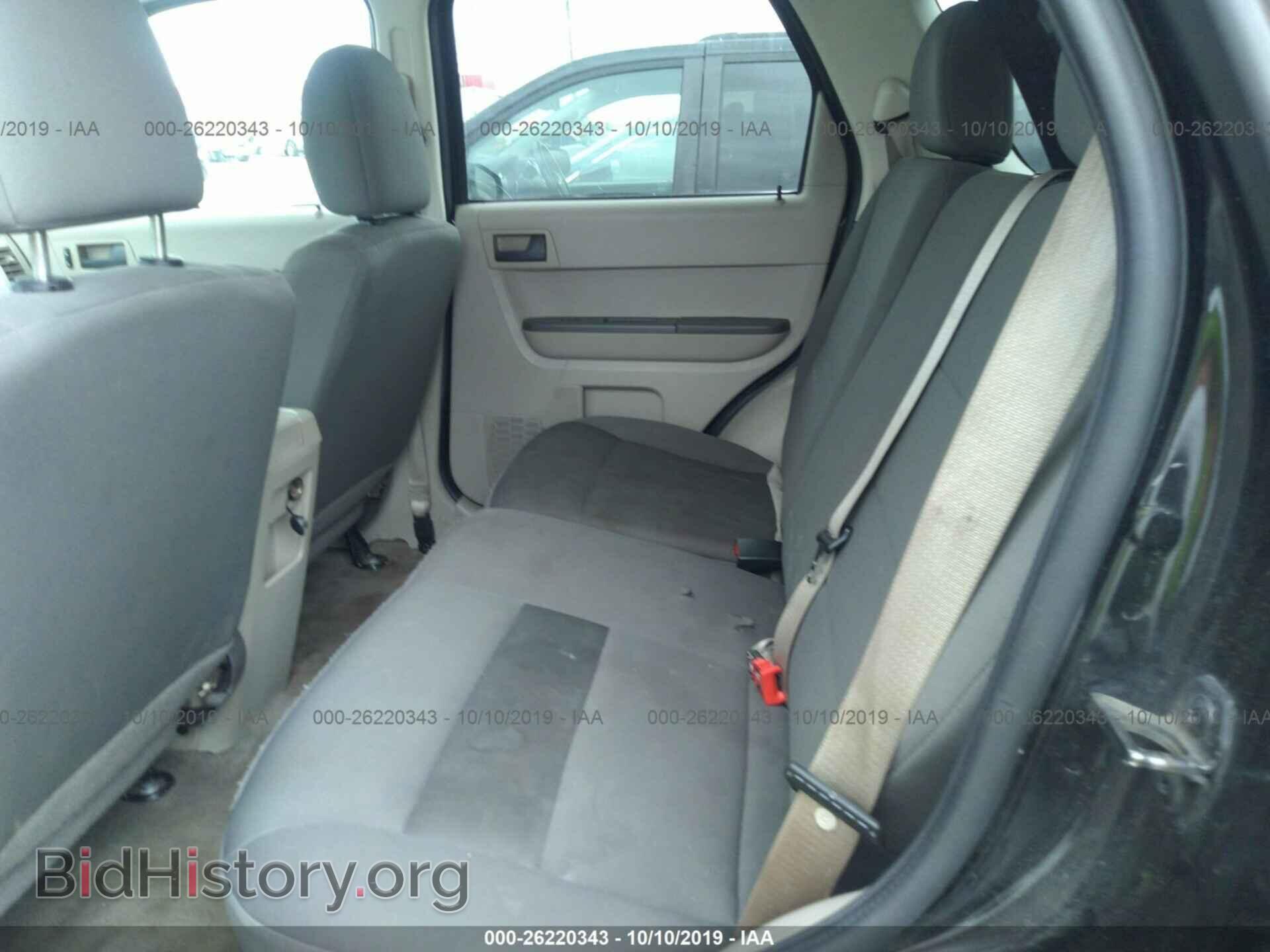 2011 FORD ESCAPE - VIN: 1FMCU0C77BKA75968 - Фото 8