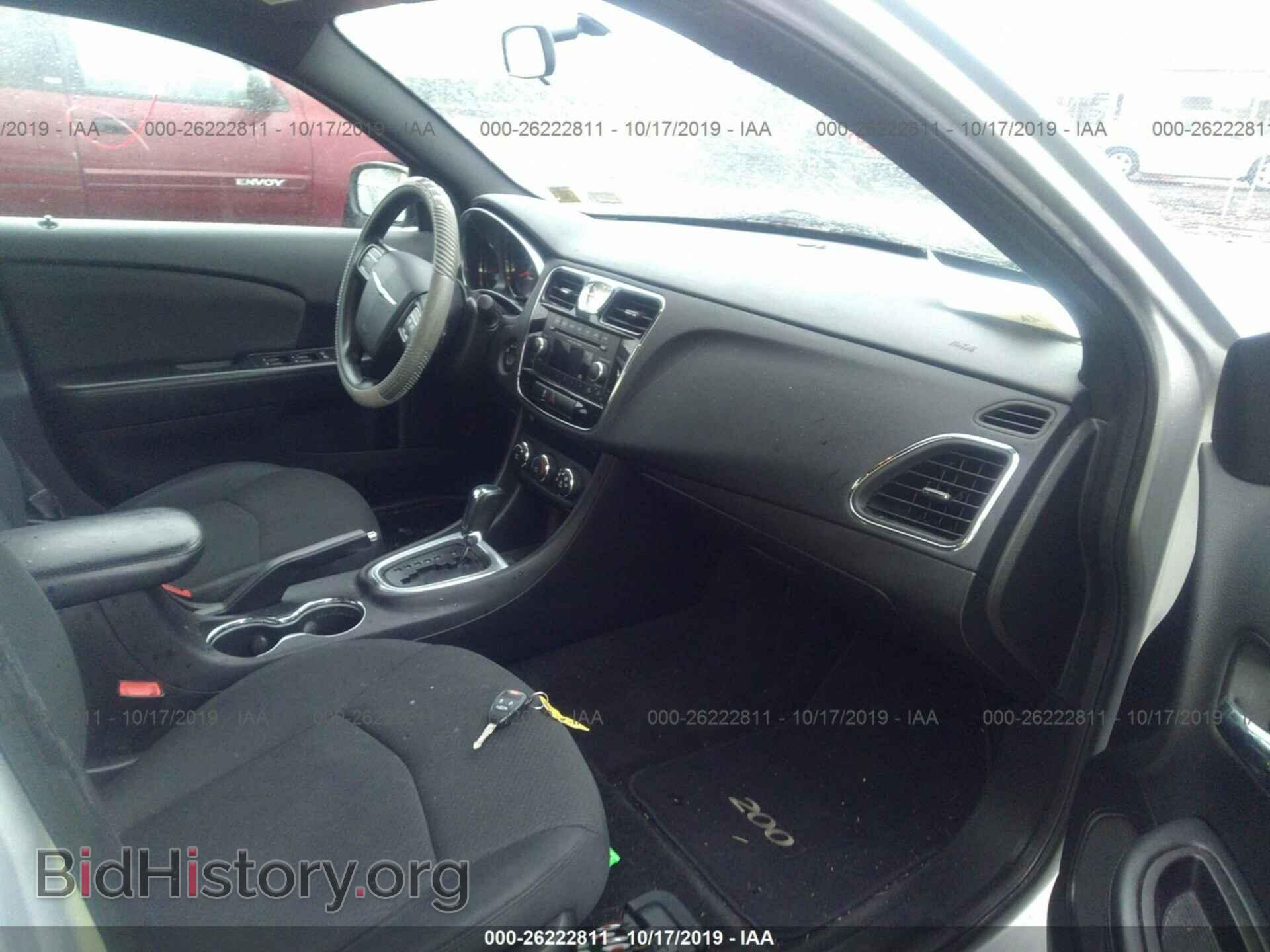 2012 CHRYSLER 200 - VIN: 1C3CCBAB4CN126759 - Фото 5