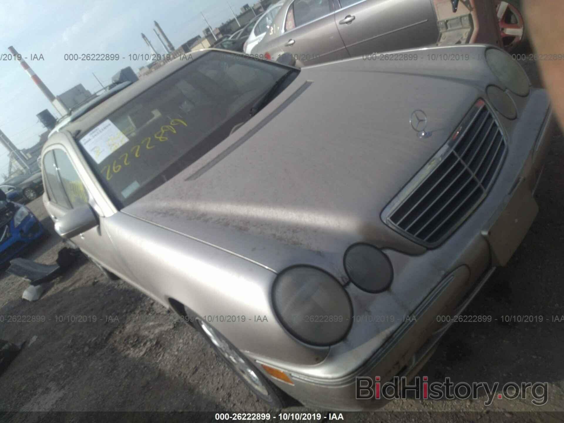 Photo WDBJF82J61X052649 - MERCEDES-BENZ E 2001