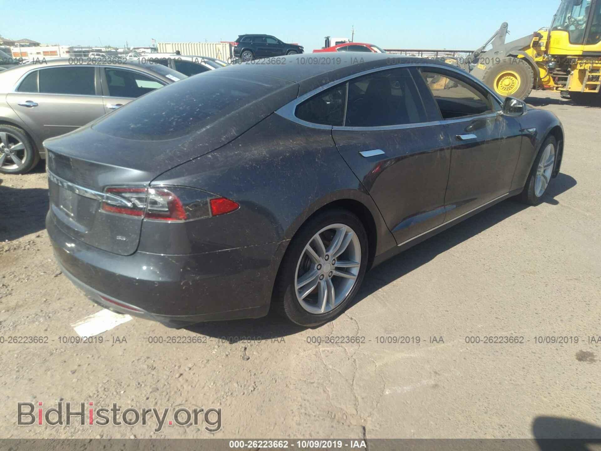 2014 TESLA MODEL S - VIN: 5YJSA1H17EFP55955 - Фото 4