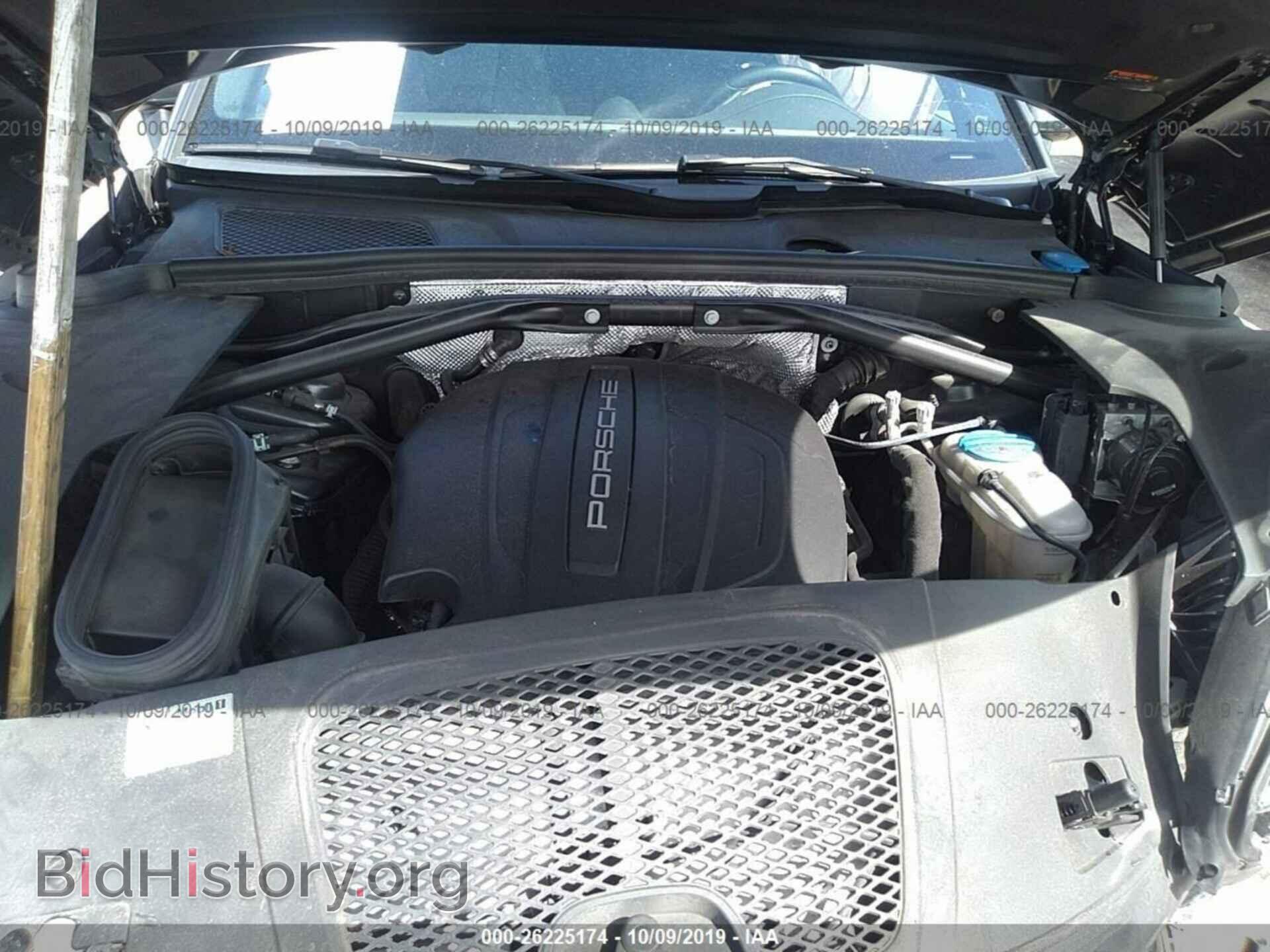2017 PORSCHE MACAN - VIN: WP1AA2A58HLB03425 - Photo 10